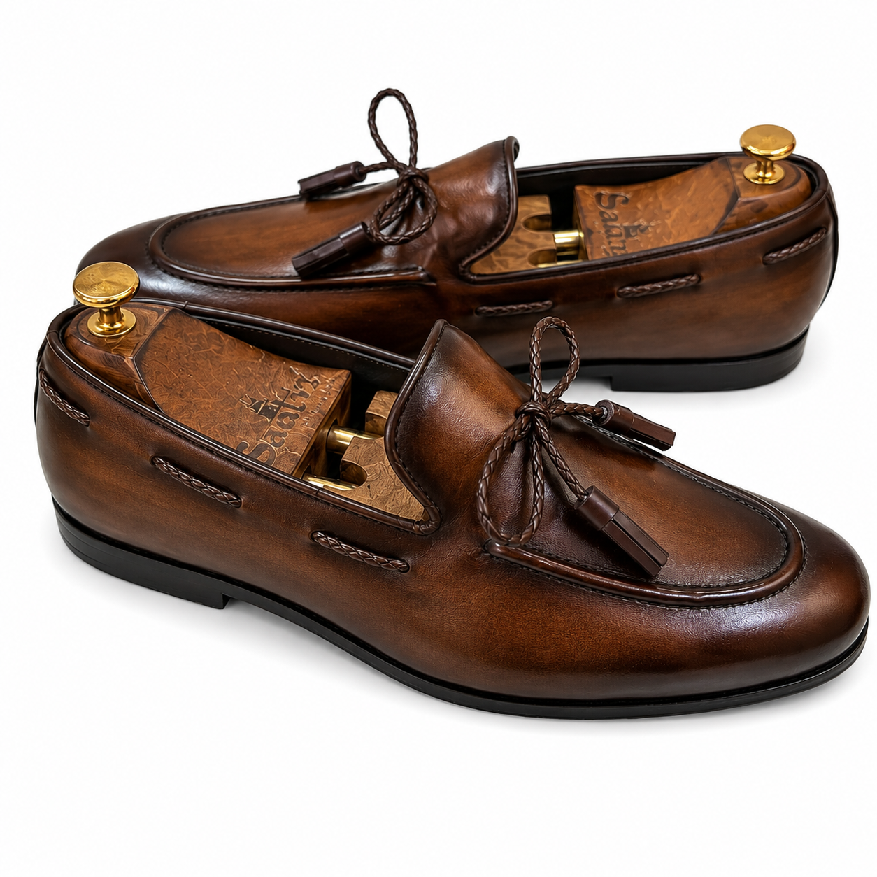 The Verona Tassel Driver