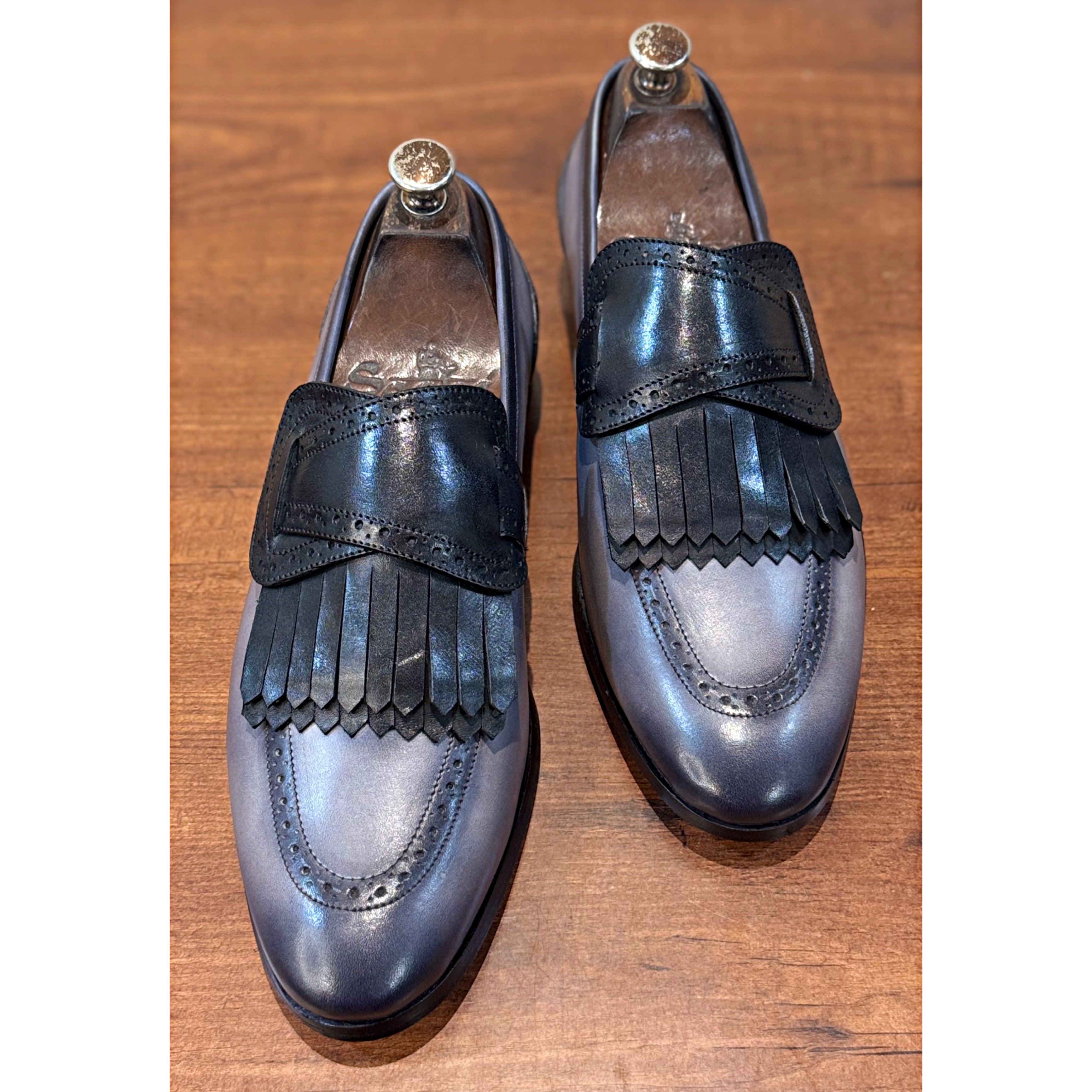 Butterfly Loafers With Fringes Grey