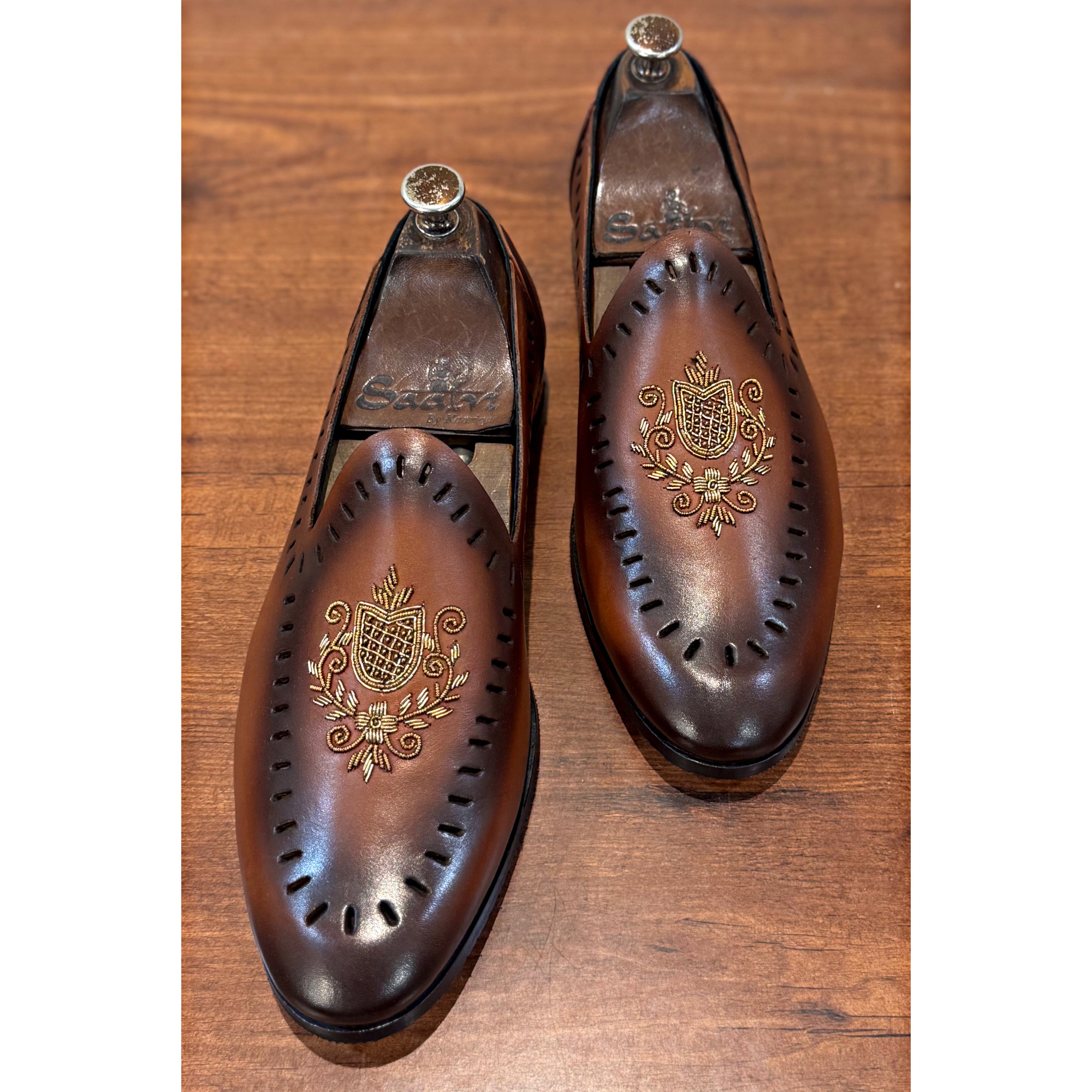 Maharaja Emblem Slip-ons Tan