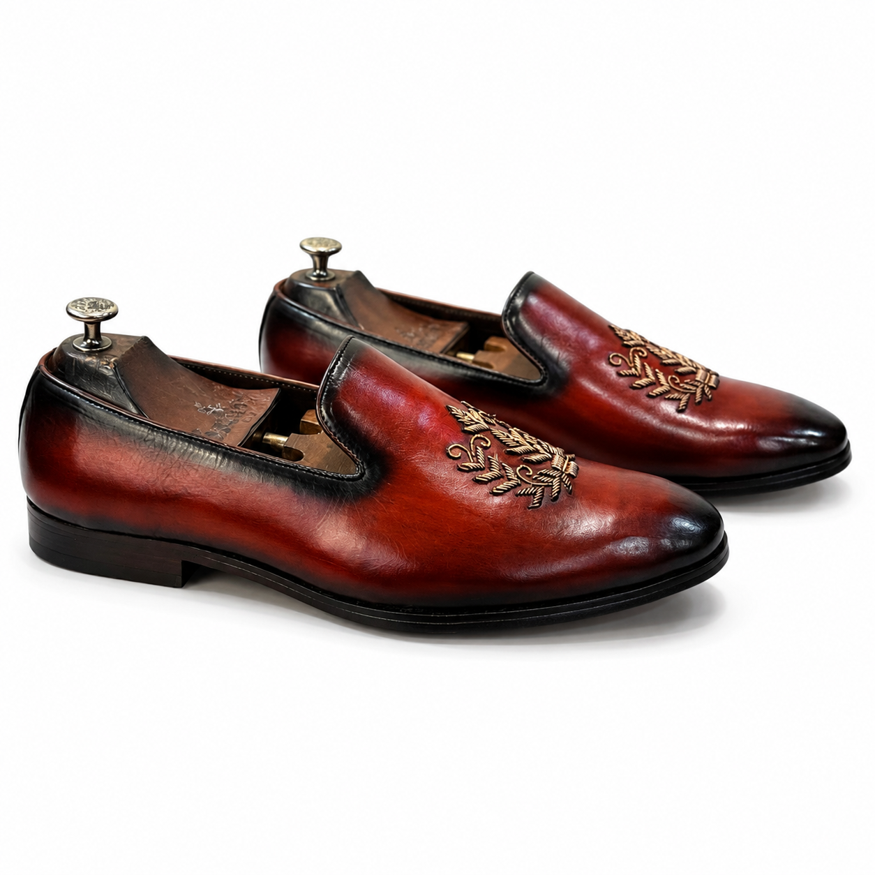 Aurelio Crest Hand-Embroidered Leather Loafer