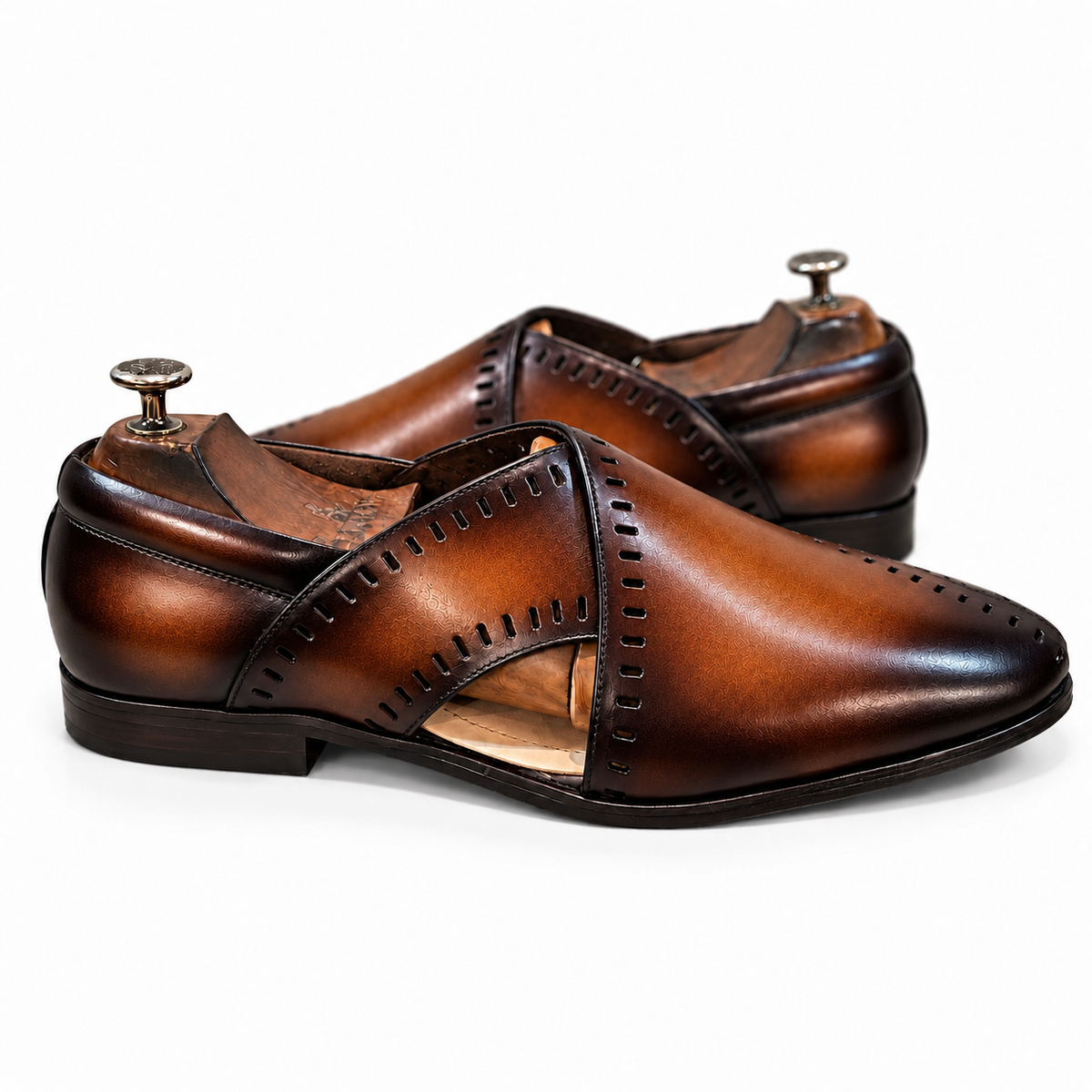 Aurelius Cognac — Cognac Brown Hand-Patina Peshawari Sandals