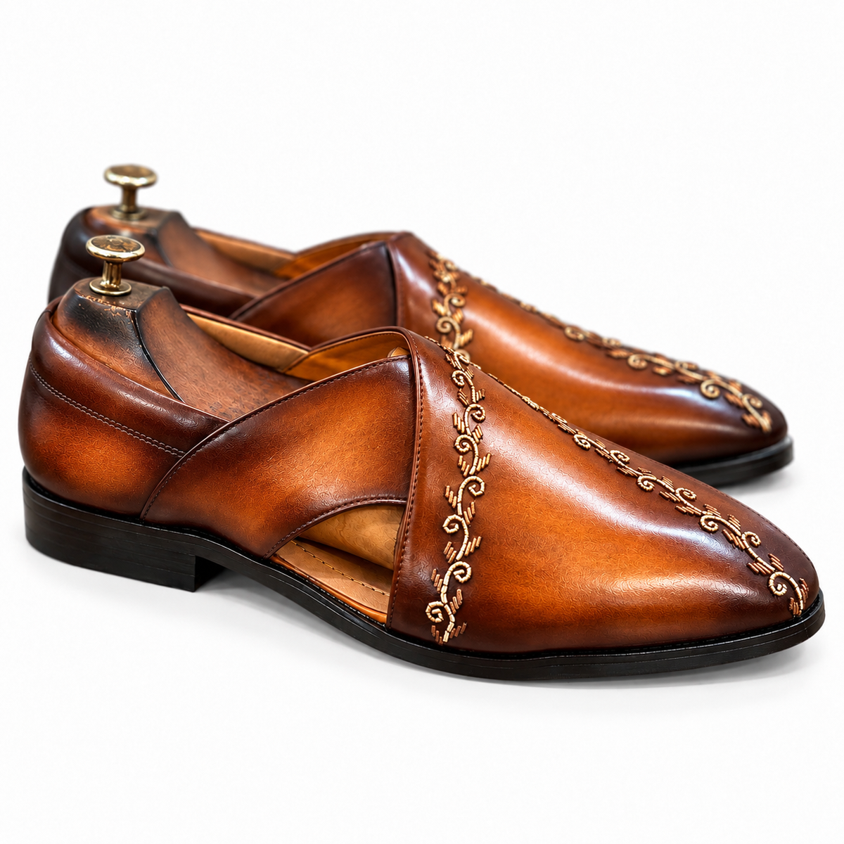 Peshwari Royale – Handcrafted Tan Leather Peshwari Sandals