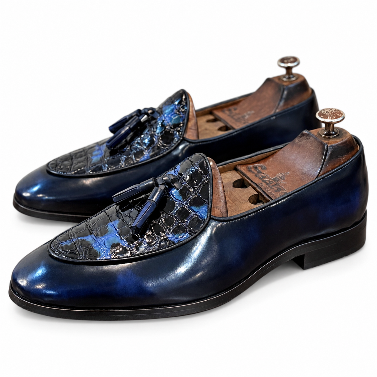Belgian Loafers with Tassels | blue