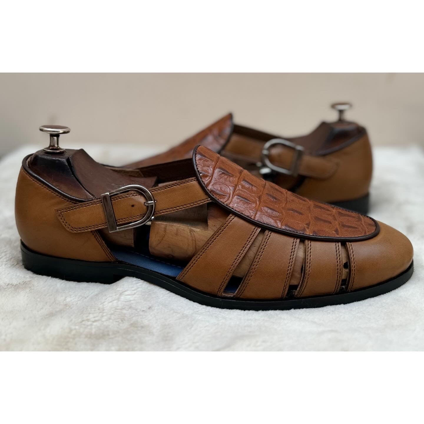 Tan Roman Sandal Croco