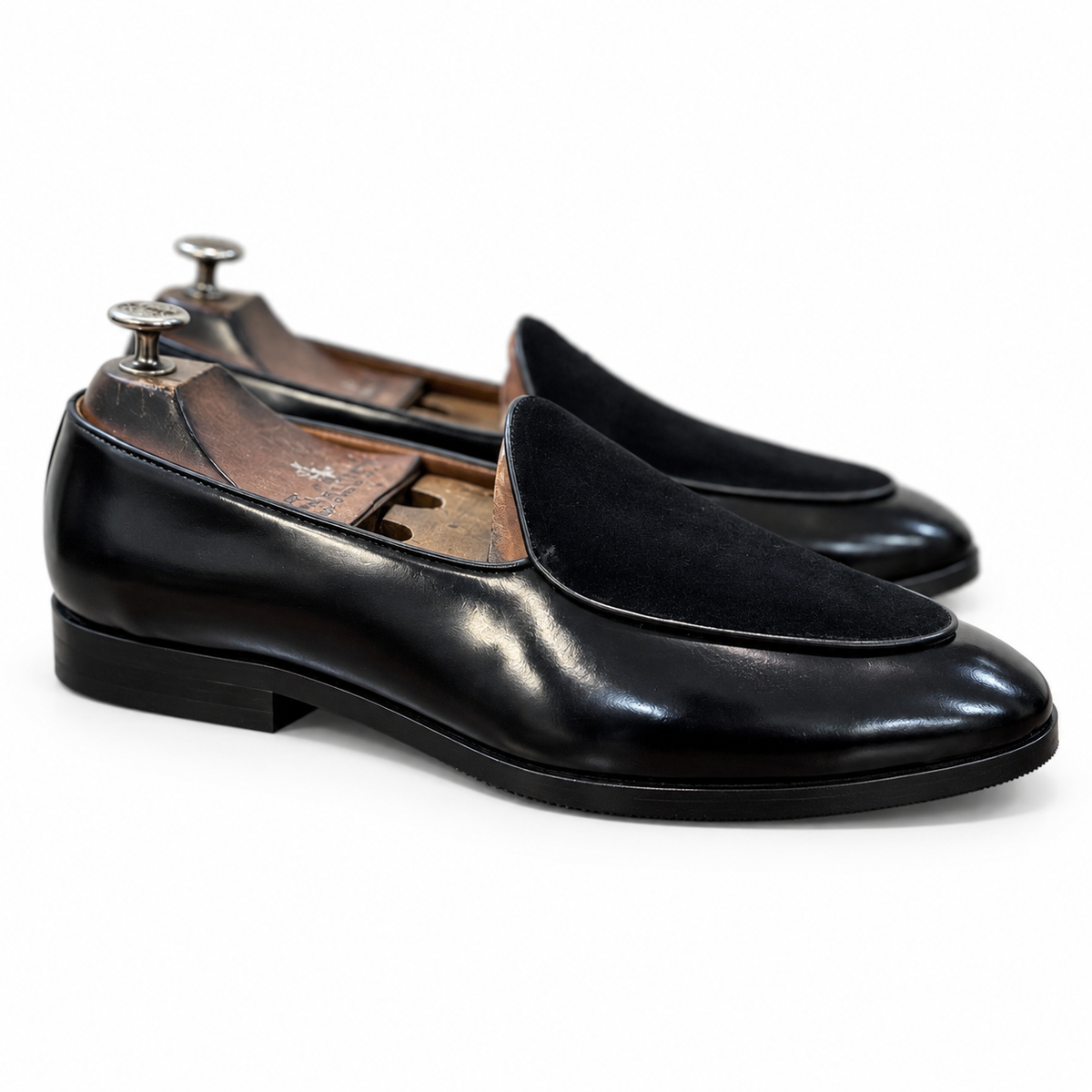Noir Velour Contrast Loafers