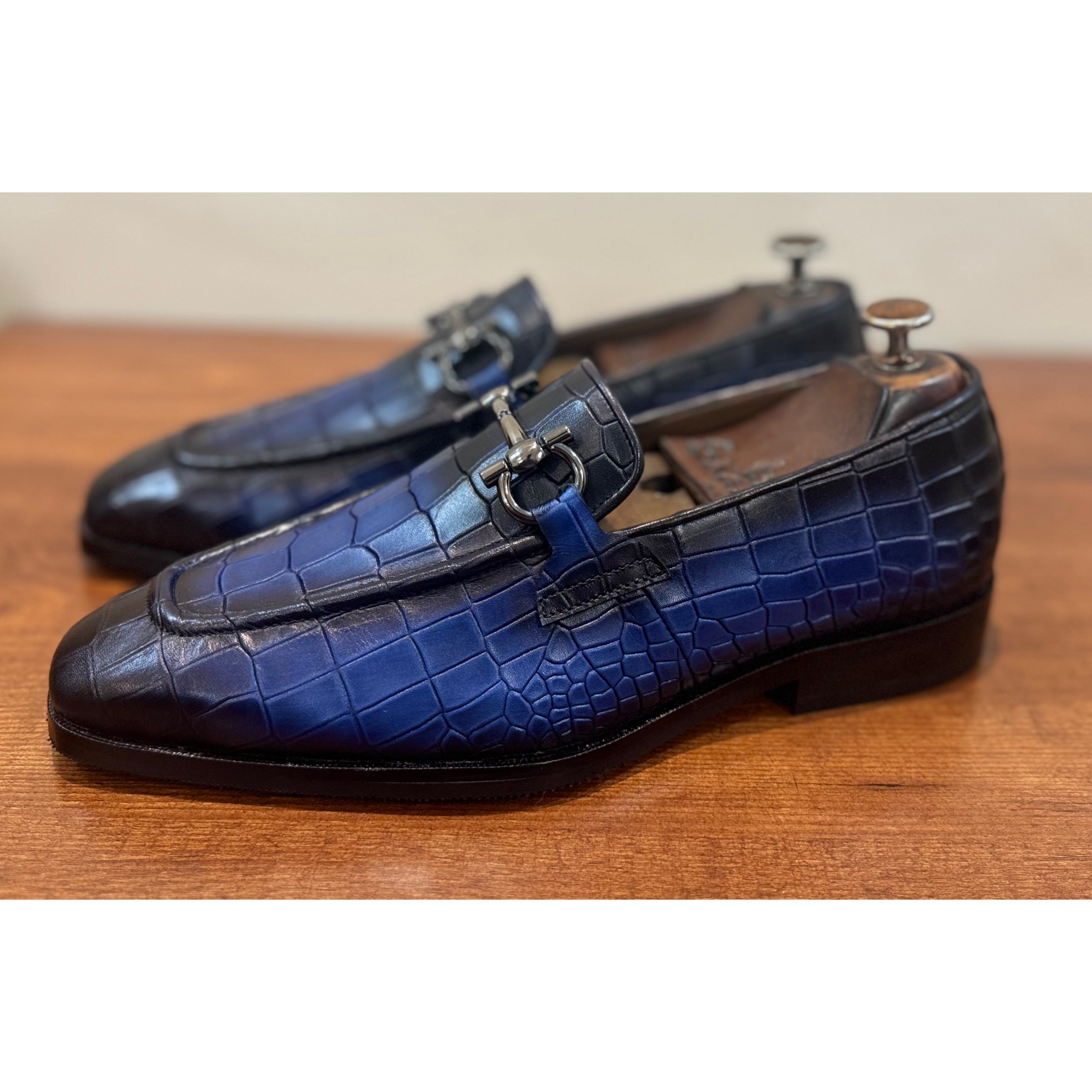 Classic Hand Patina Loafers Blue