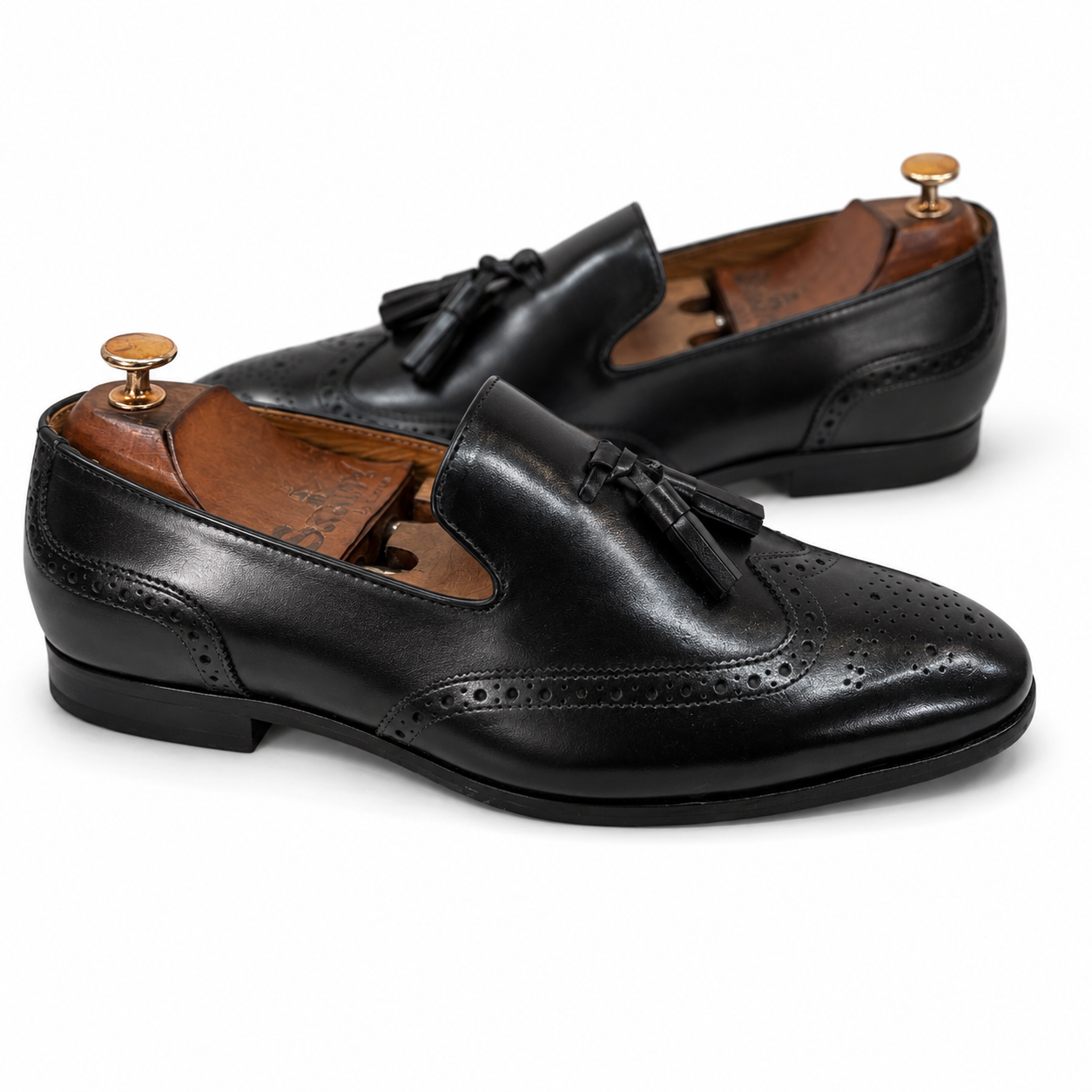 Noir Heritage Tassel Loafers