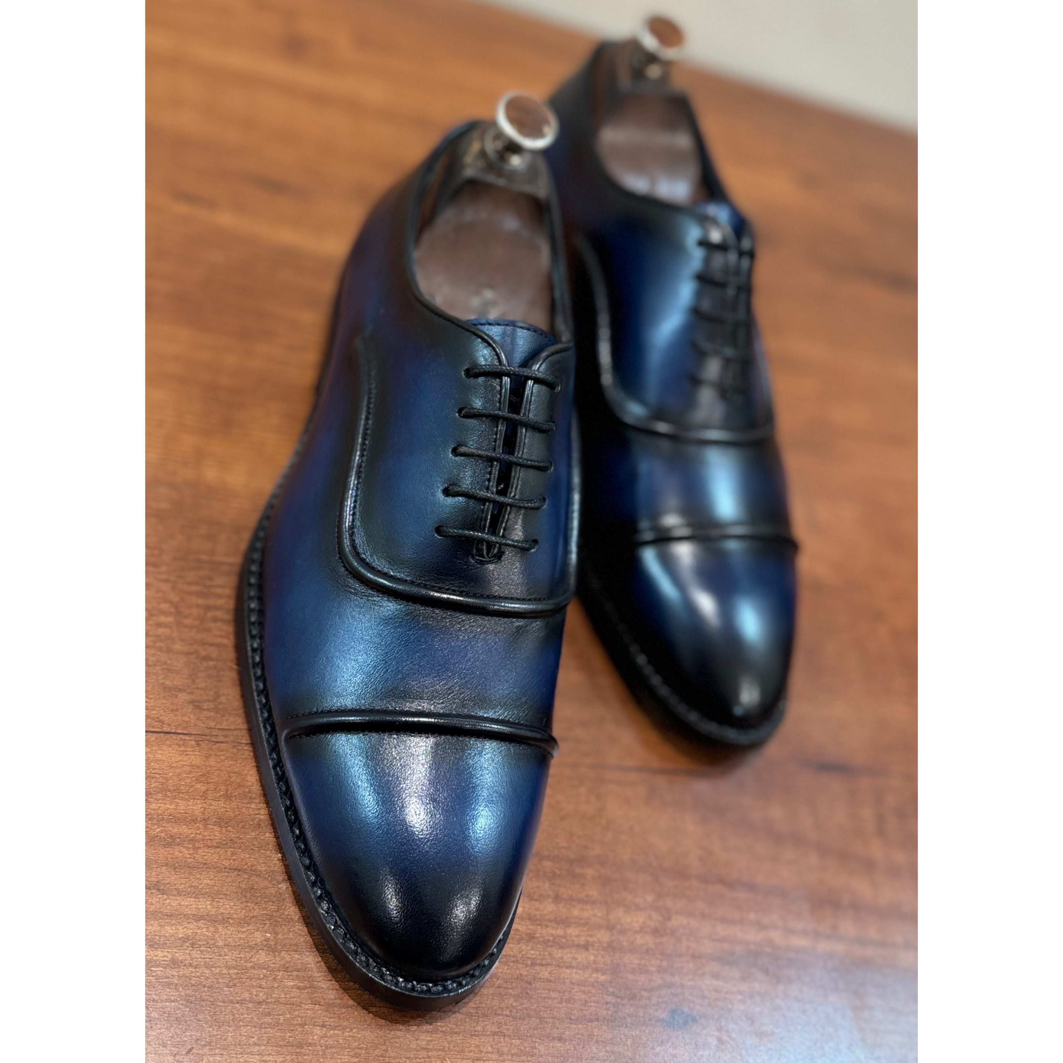 Blue Oxford C Hand Patina