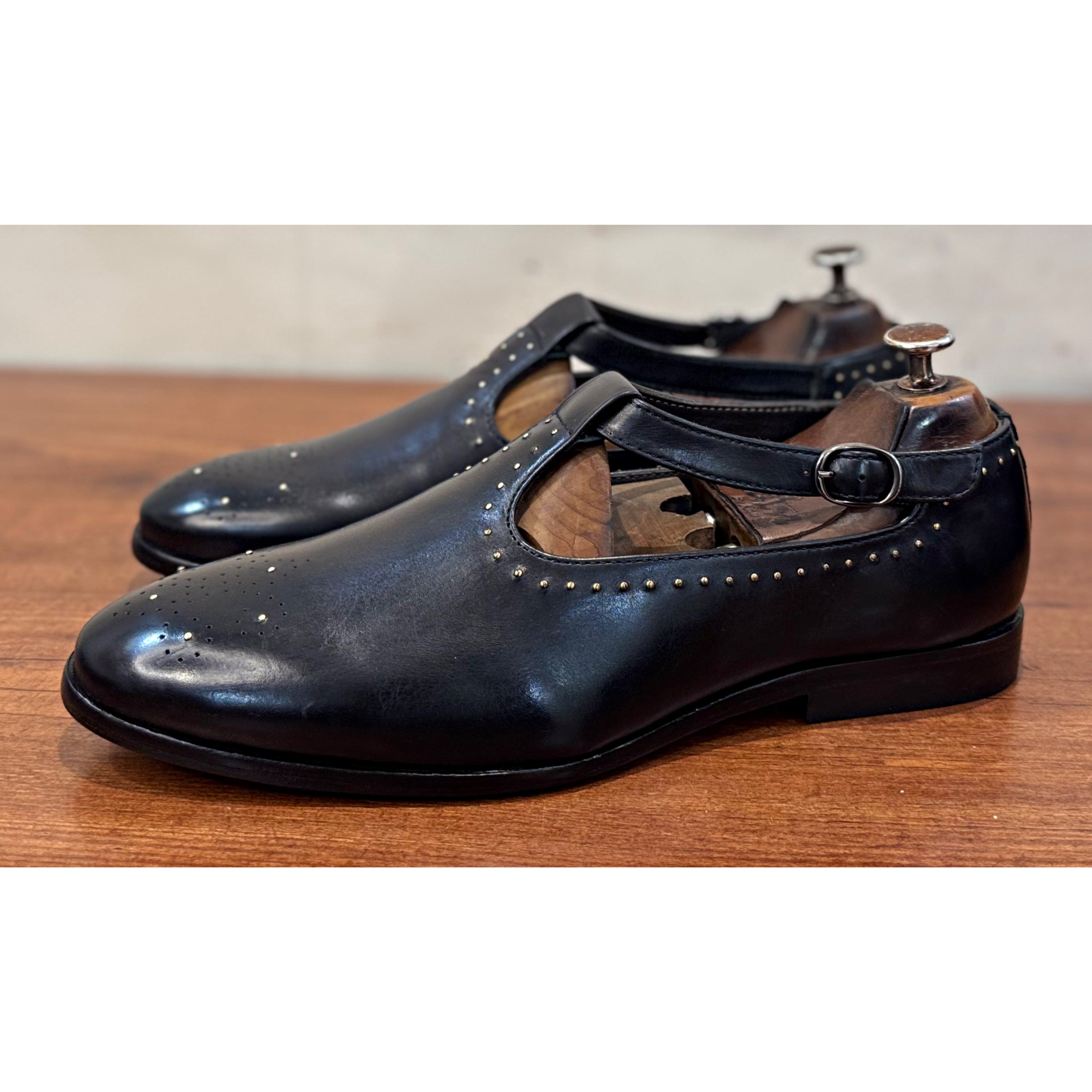 Bajri Sandal Black