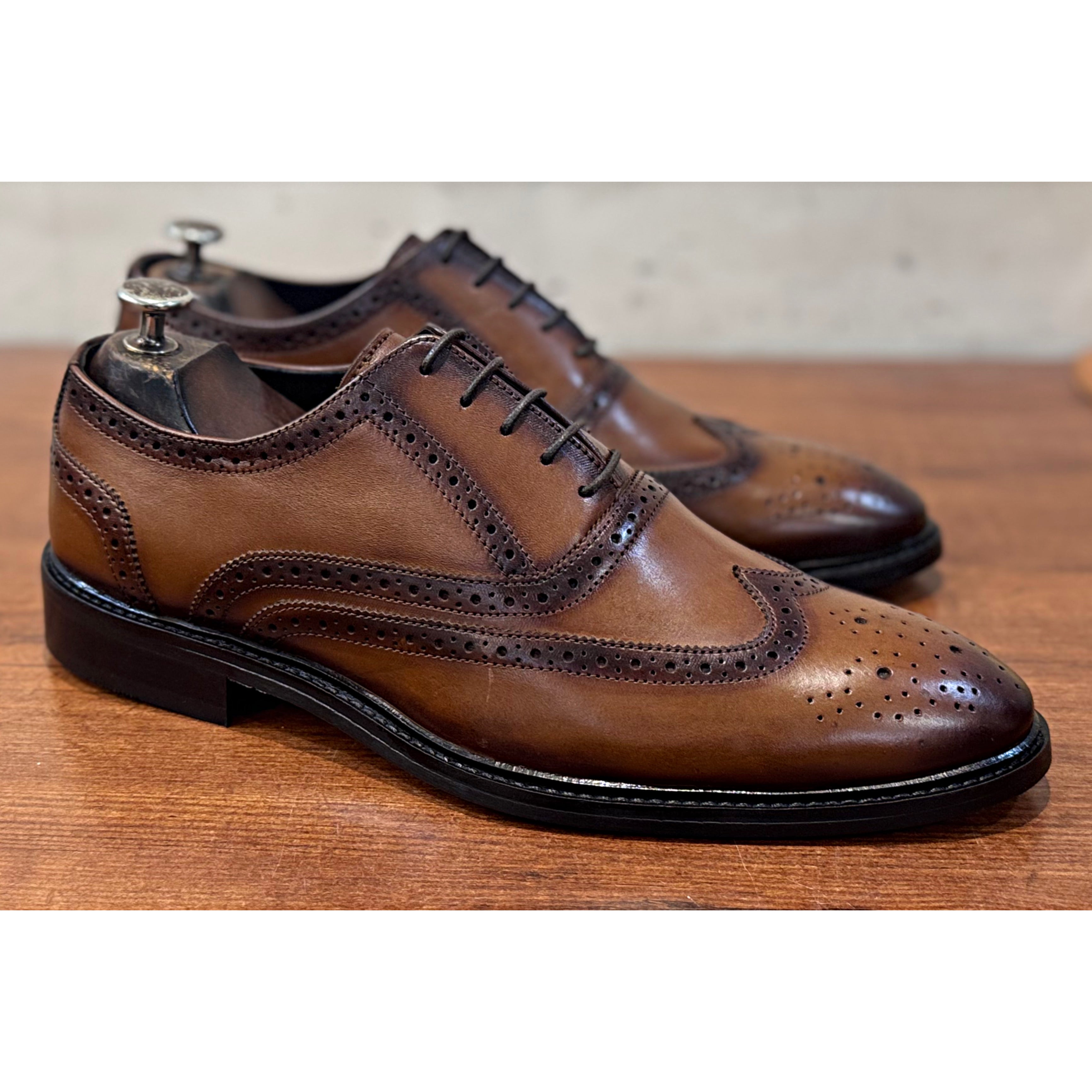 Saalvi Classic Hand Finished Wingtip Oxfords - Tan