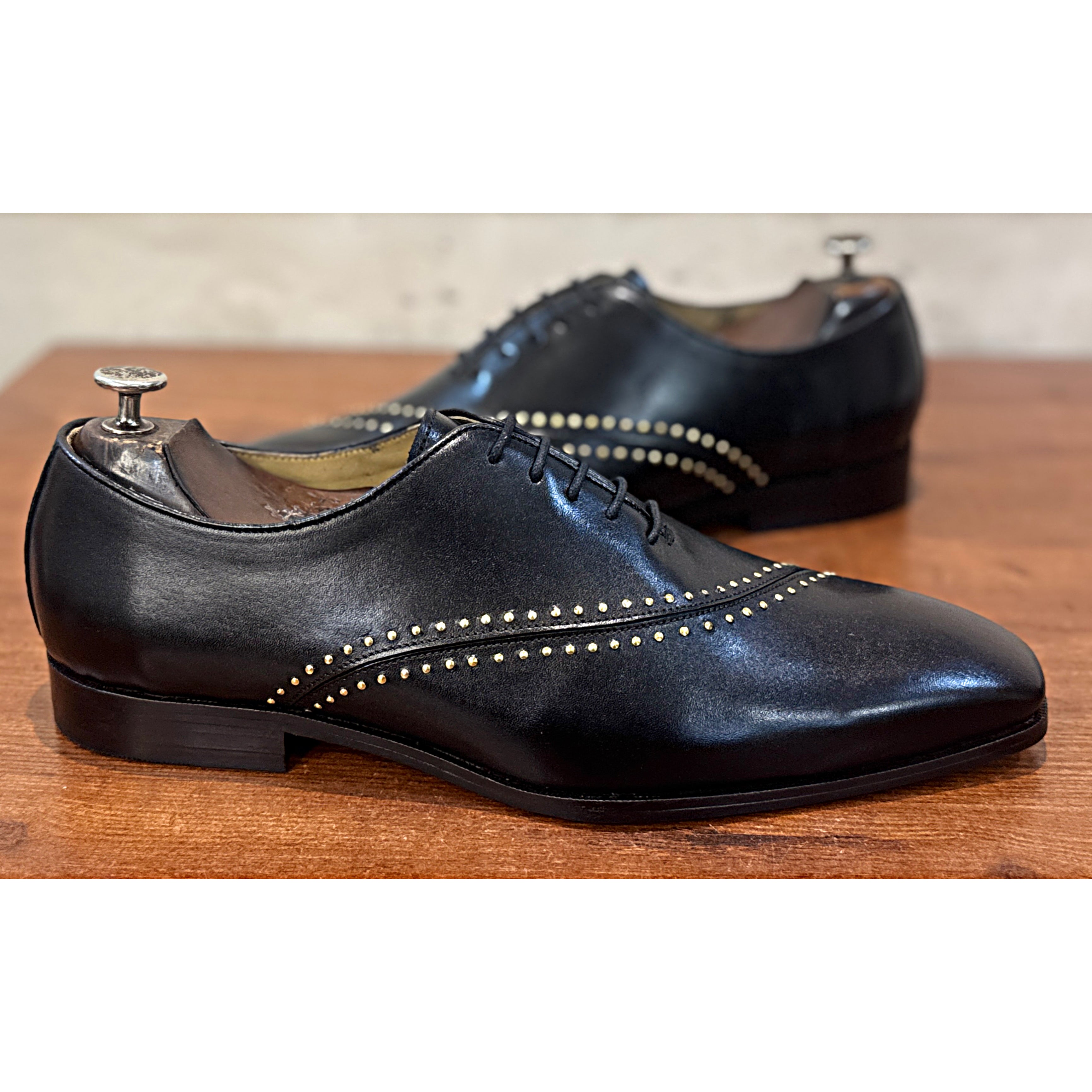 Noir Rivet Oxford Shoes