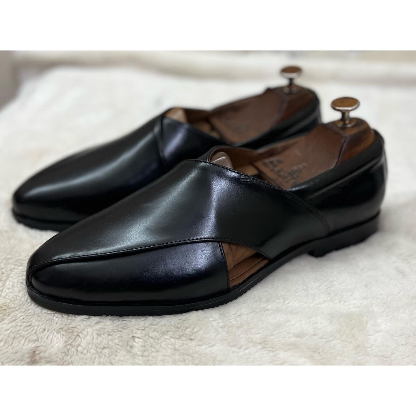 Black Peshawari Sandals