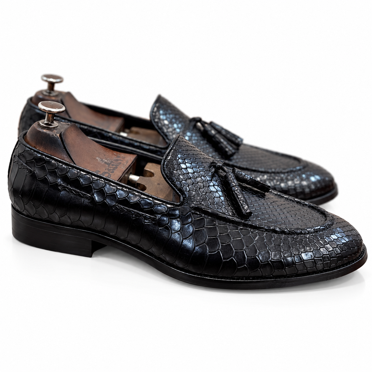 Noir Serpent Royale Tassel Loafers