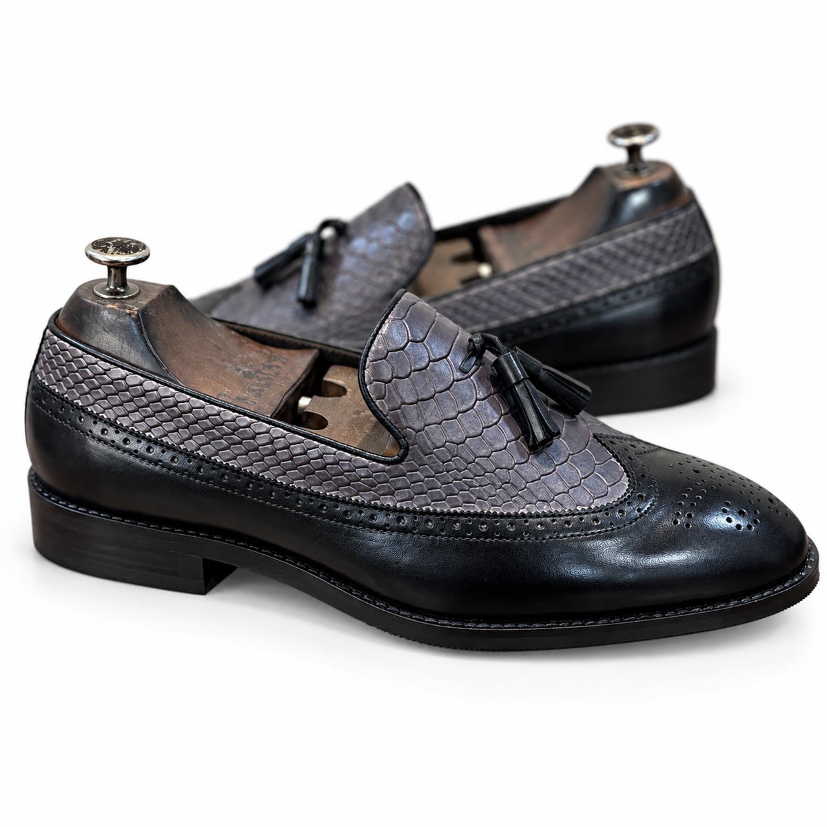 Noir Slate Wingtip Tassel Loafers