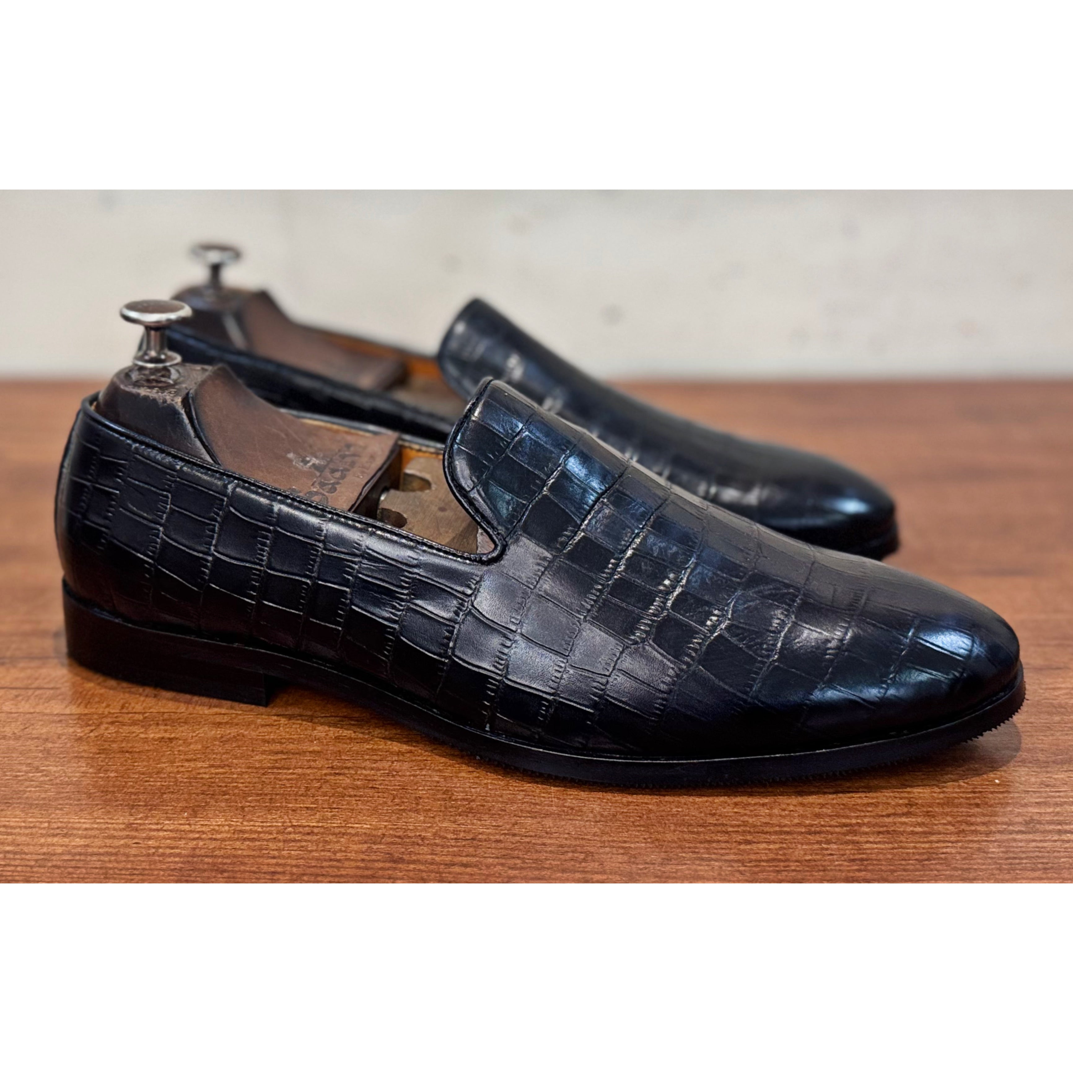 Black Croco Slip-ons
