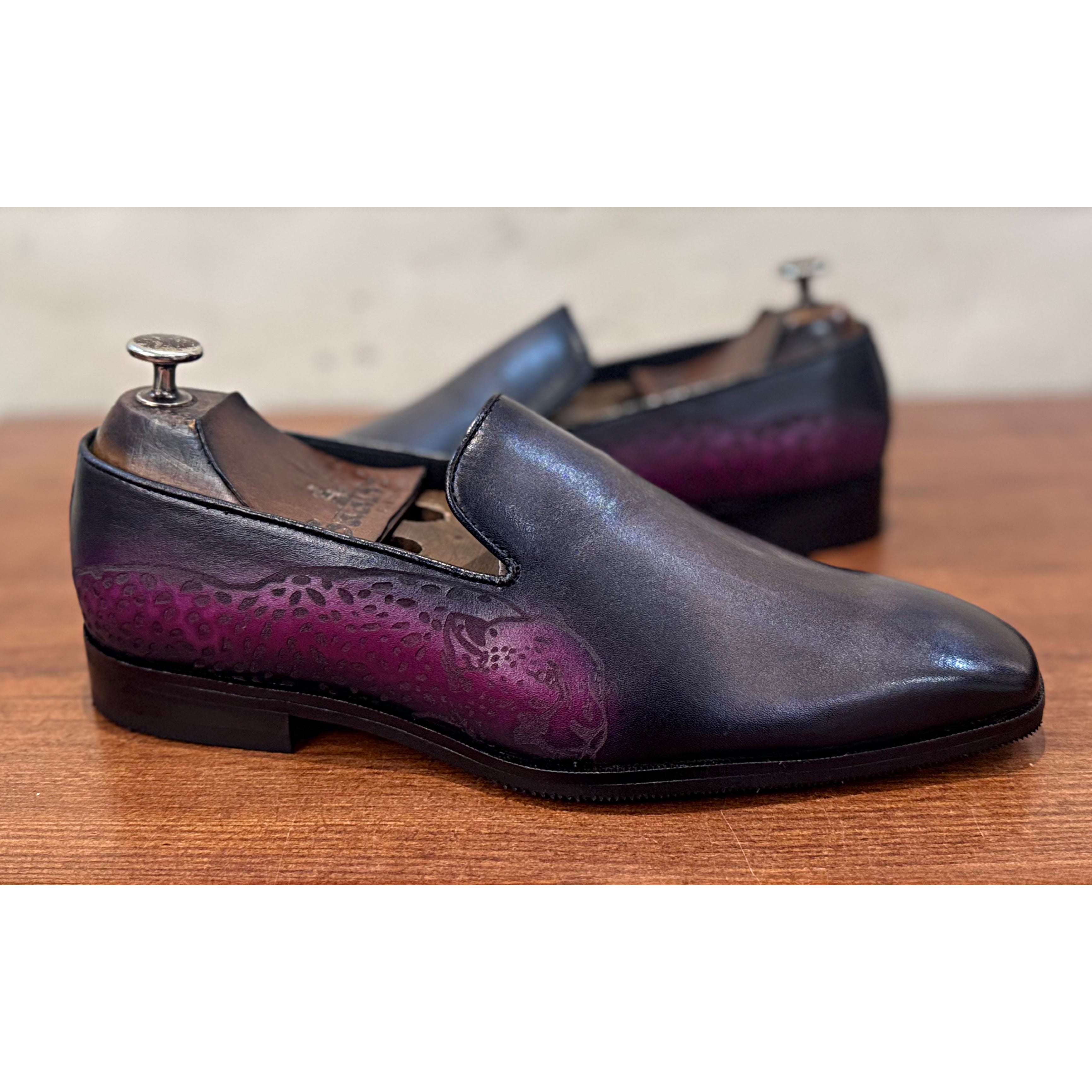 Grey Hand Patina Loafers Tiger