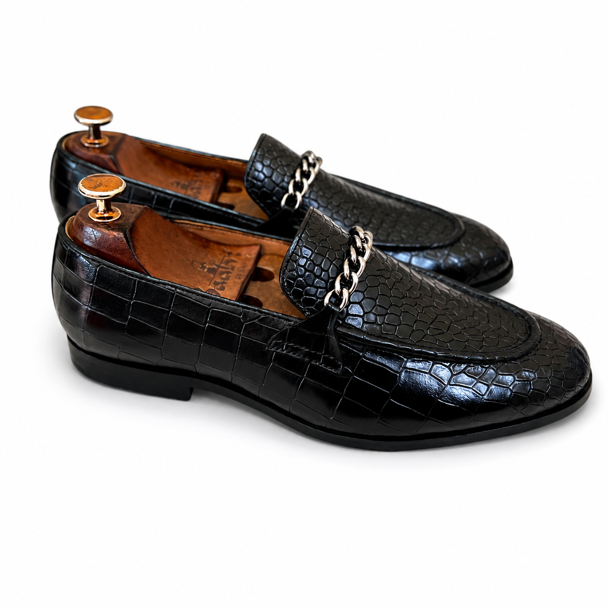 Croco Loafers With Chain Black