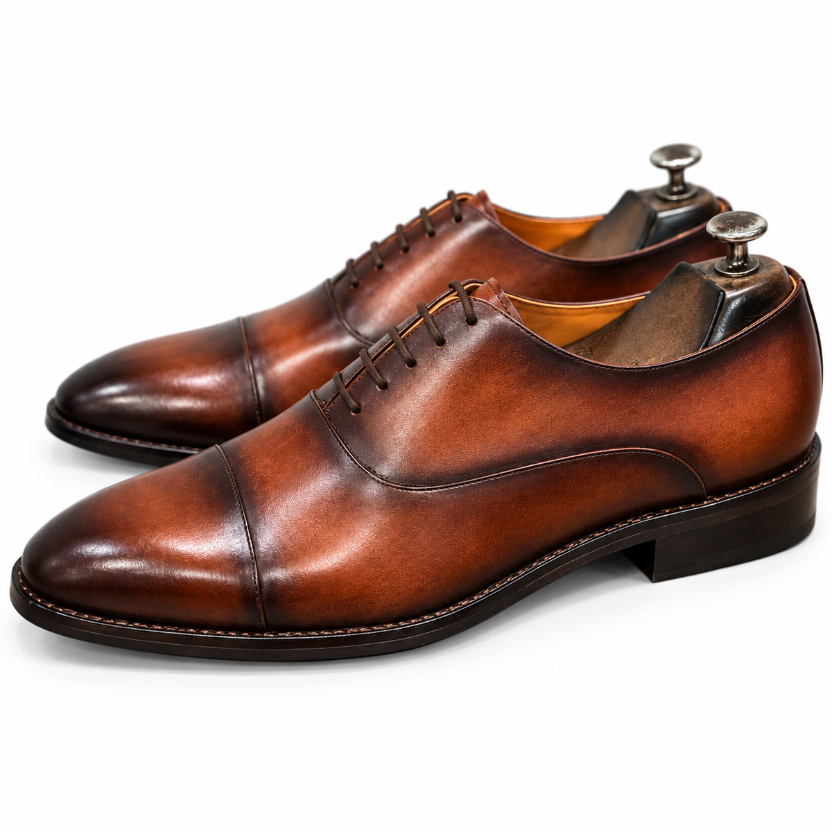 The Ashbourne Wholecut Oxford – Chestnut Patina