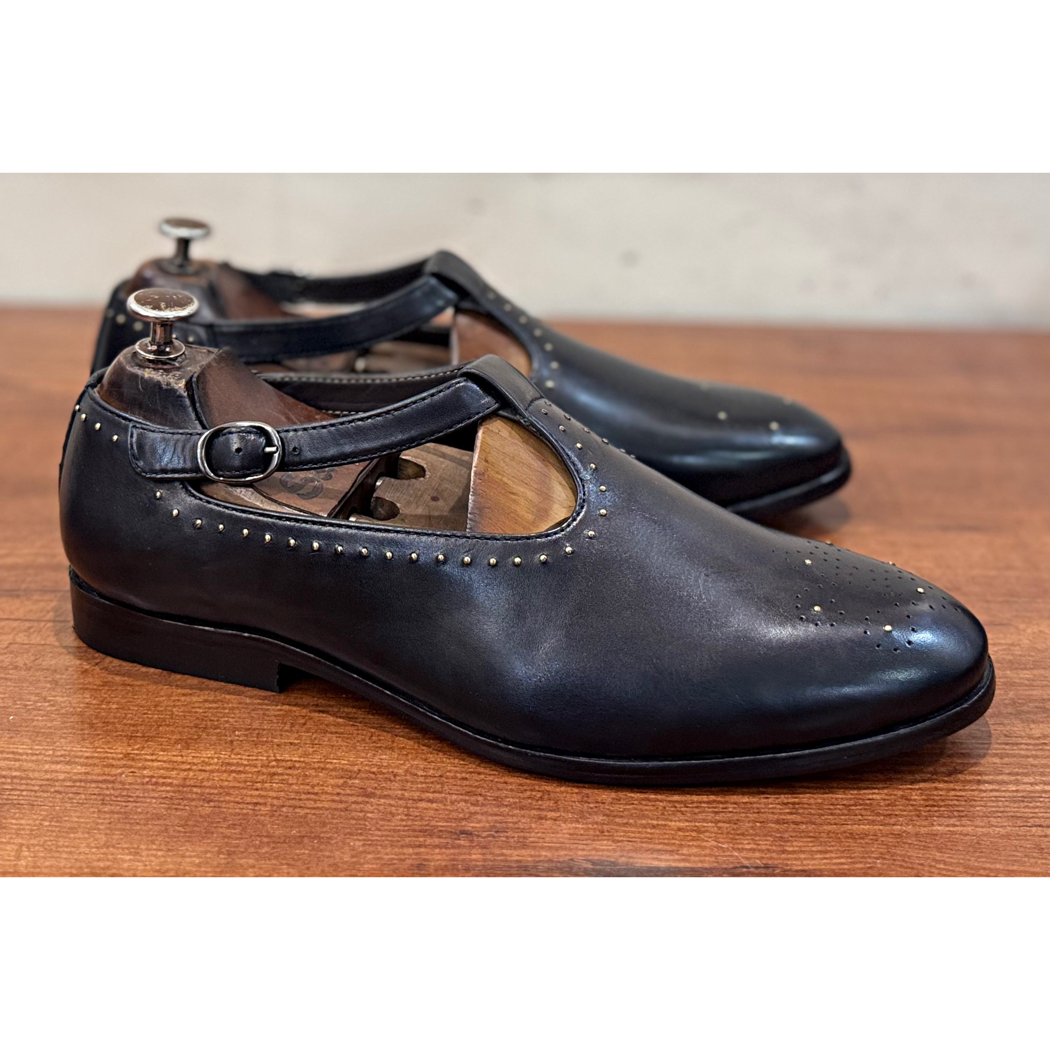 Bajri Sandal Black