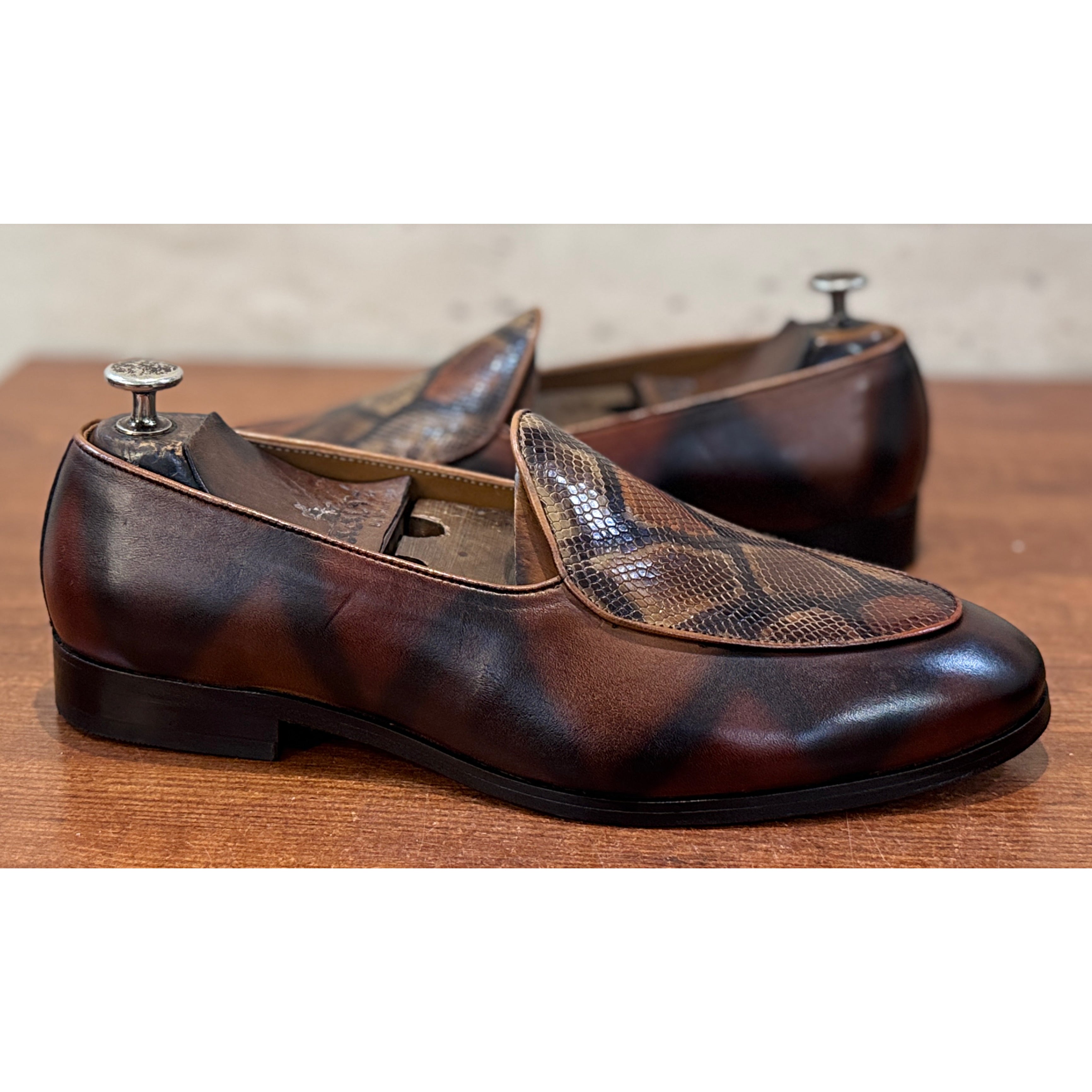 The Firenze Hand-Painted Belgian Loafers – Brown Patina