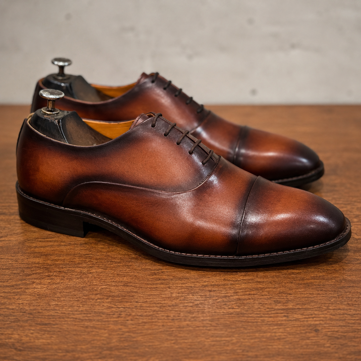 The Ashbourne Wholecut Oxford – Chestnut Patina