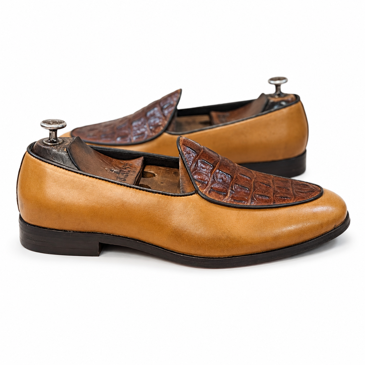 The Kensington Croc Apron Loafer – Camel Tan