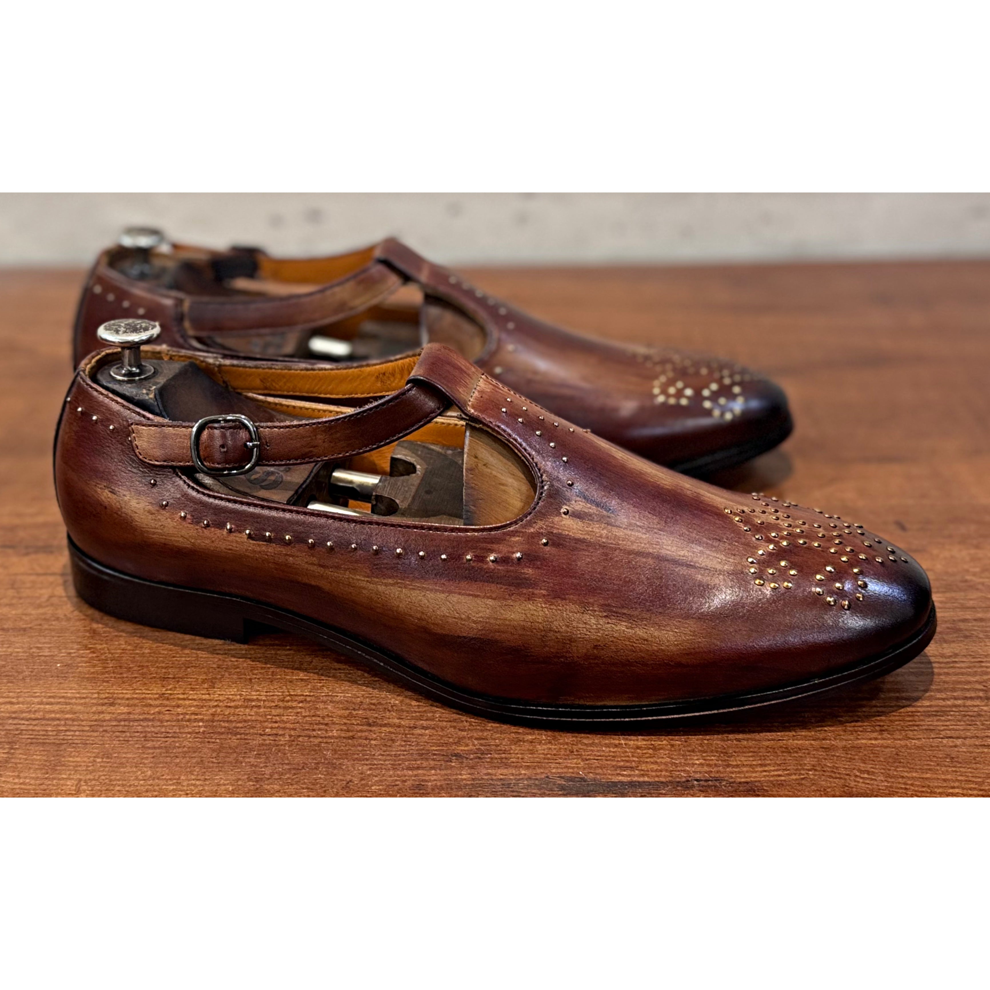 Hand Patina Sandals With Bajri