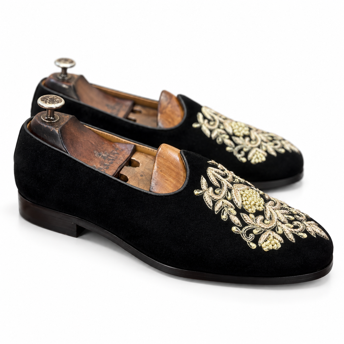 Noir Royale Zardosi Velvet Jalsa