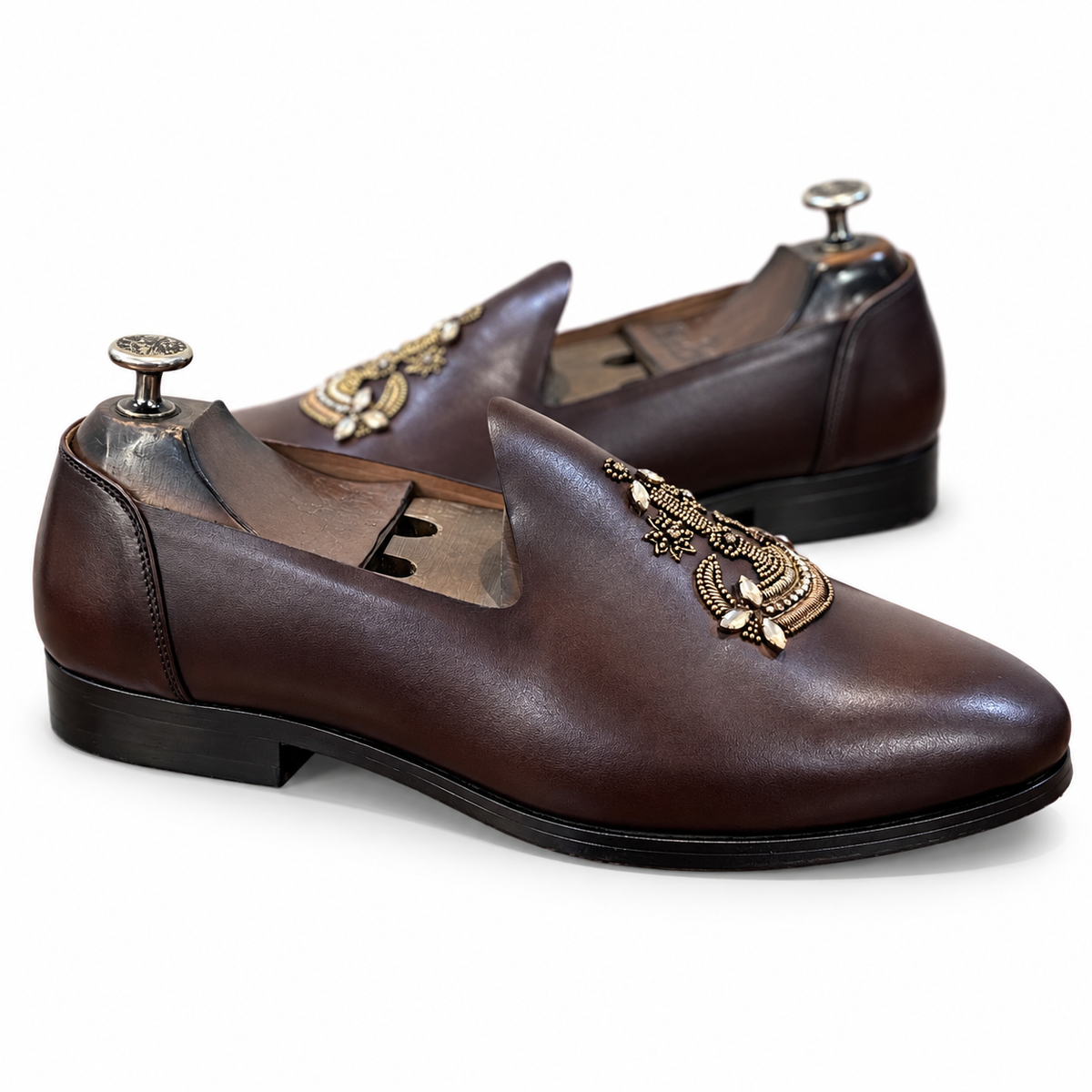 Anchor Hand Zardosi Jutti – Royal Brown