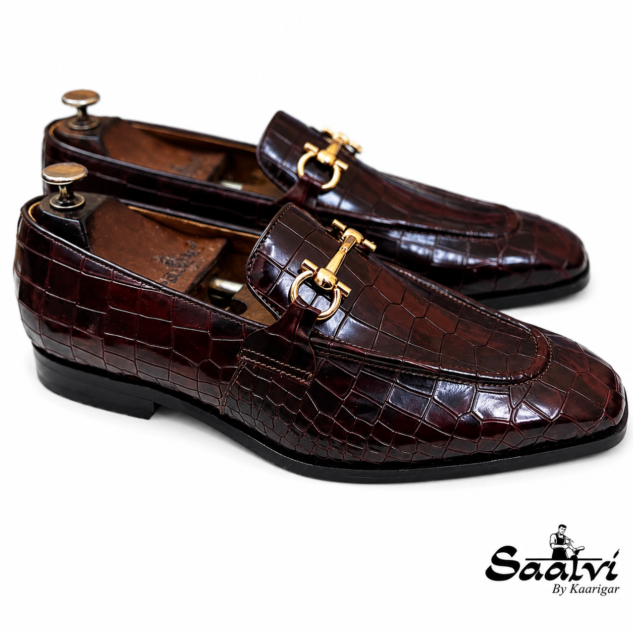 Wine Crocodile Loafers With Buckle