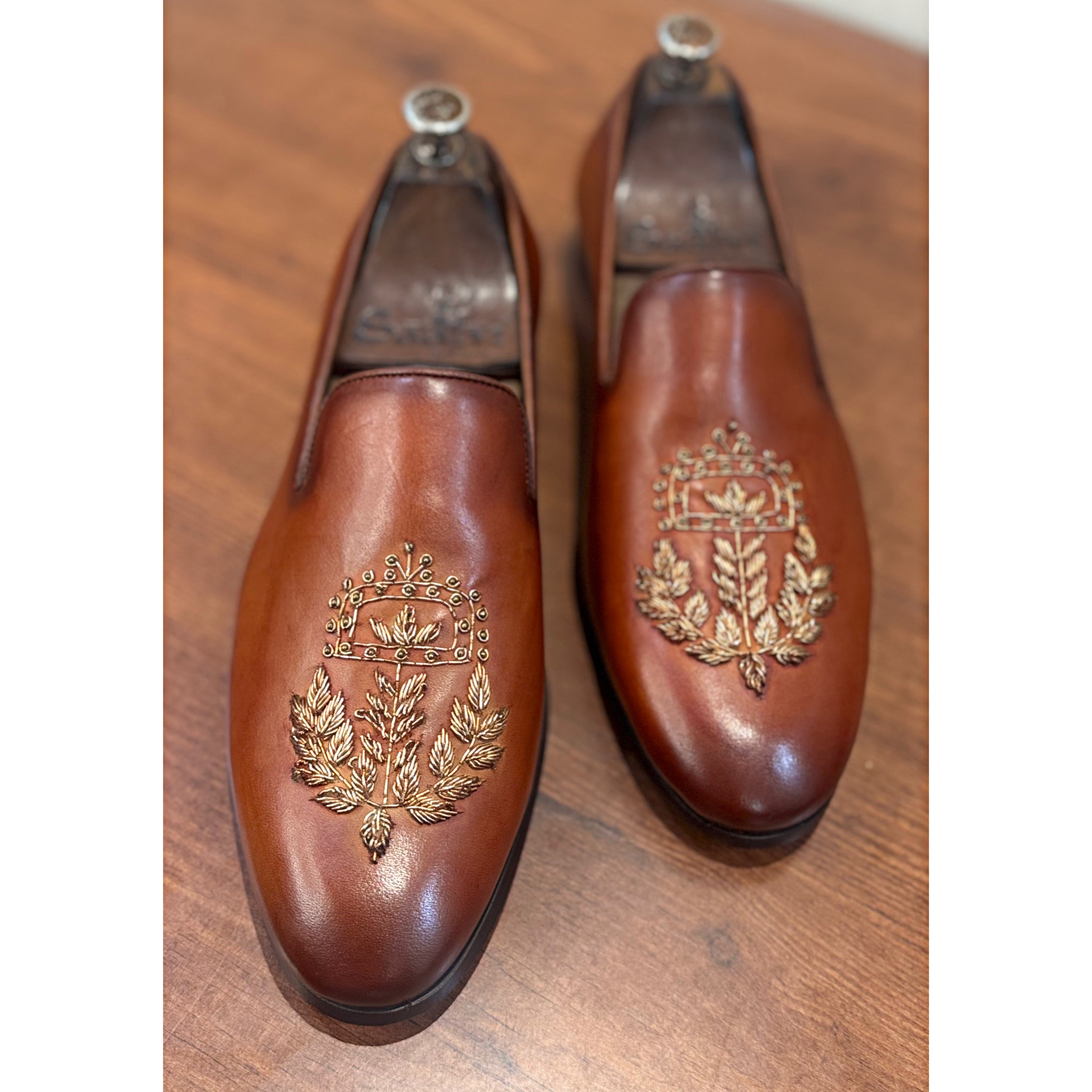 Raj Elan (Crown Leaf Embroidery)