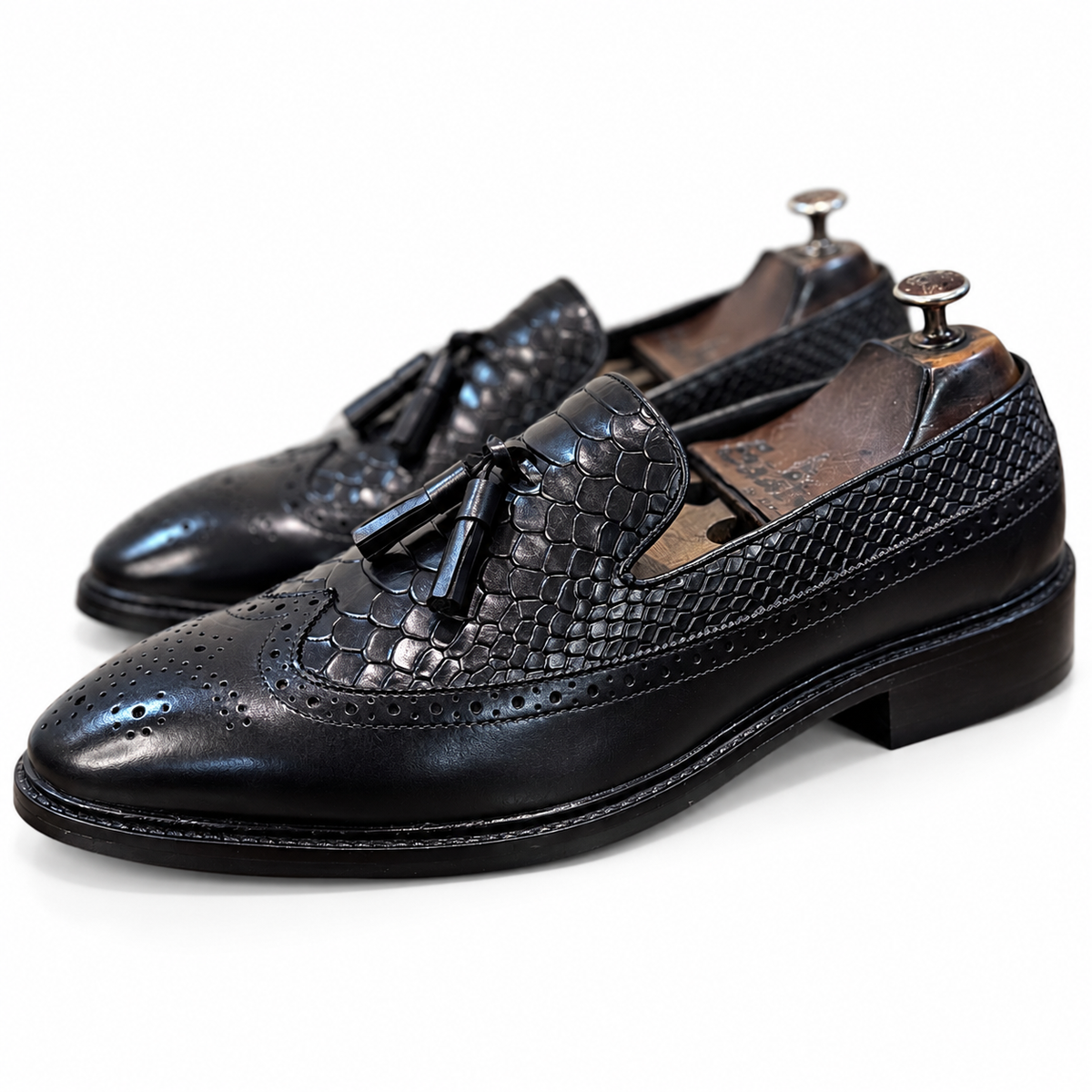 Obsidian Twin-Texture Wingtip Loafers