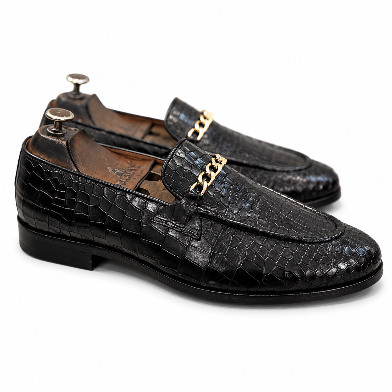Croco Loafers With Chain