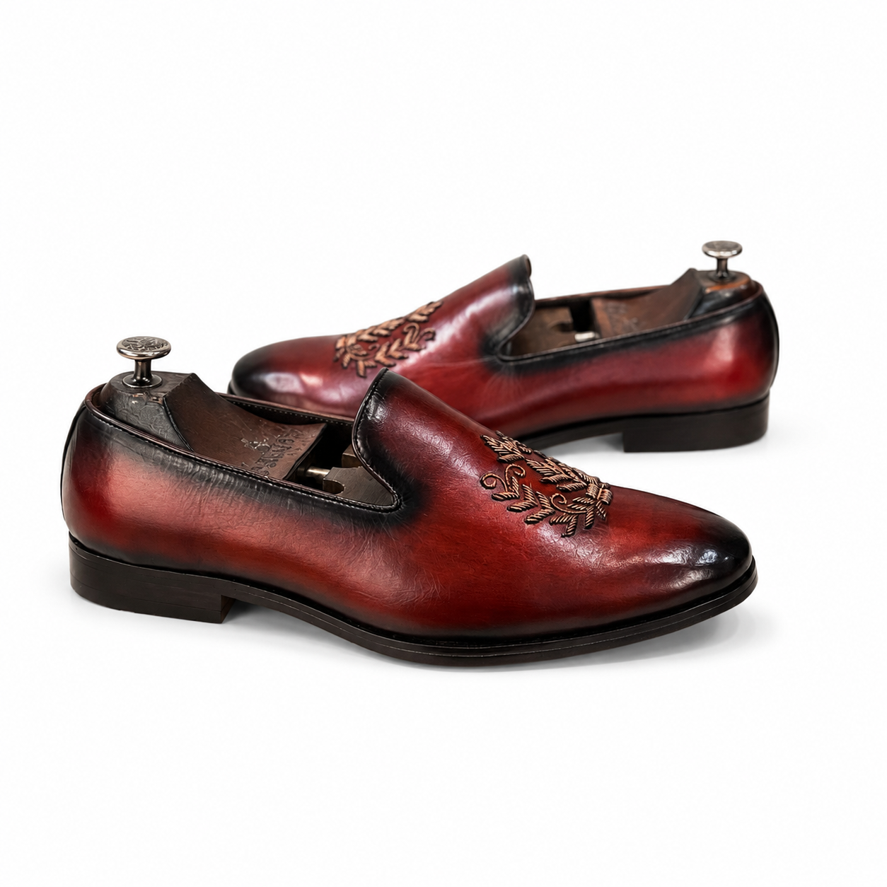 Aurelio Crest Hand-Embroidered Leather Loafer