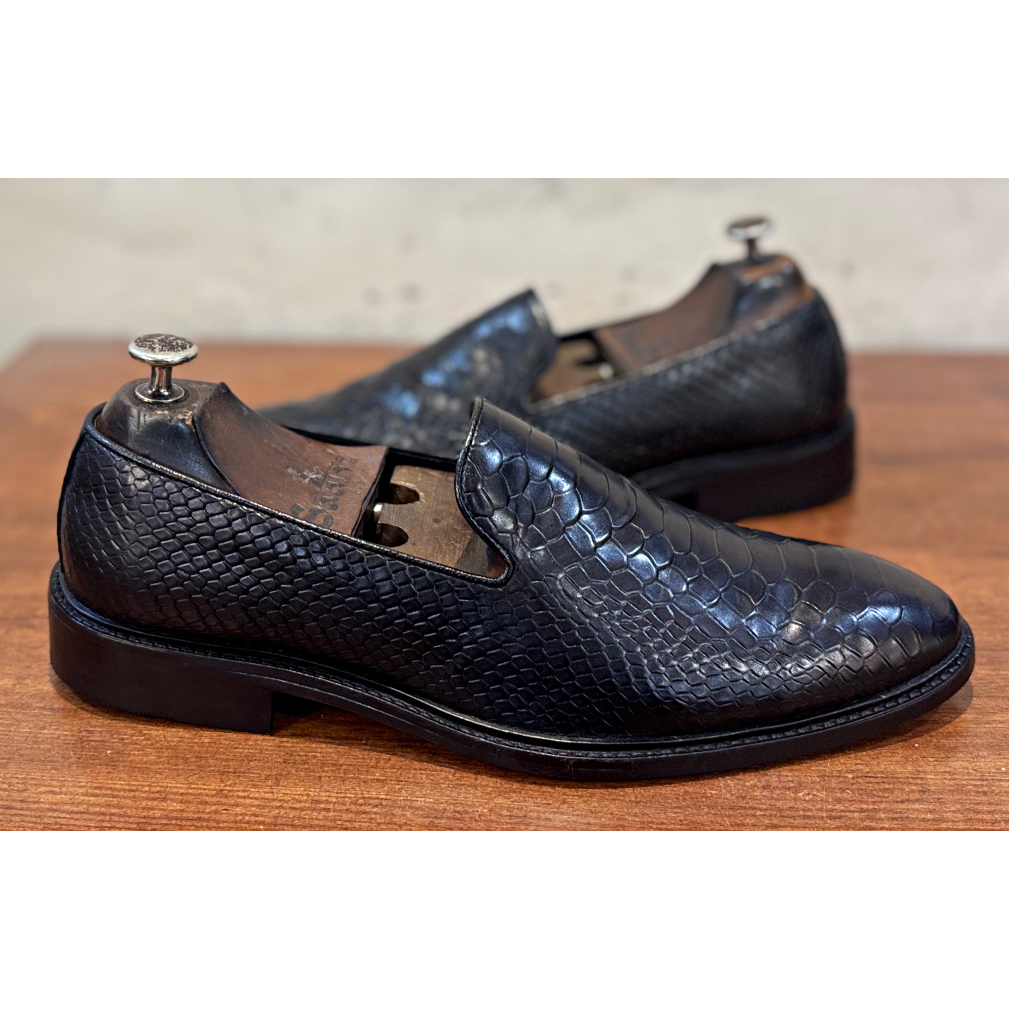 Python Embossed Loafera Black