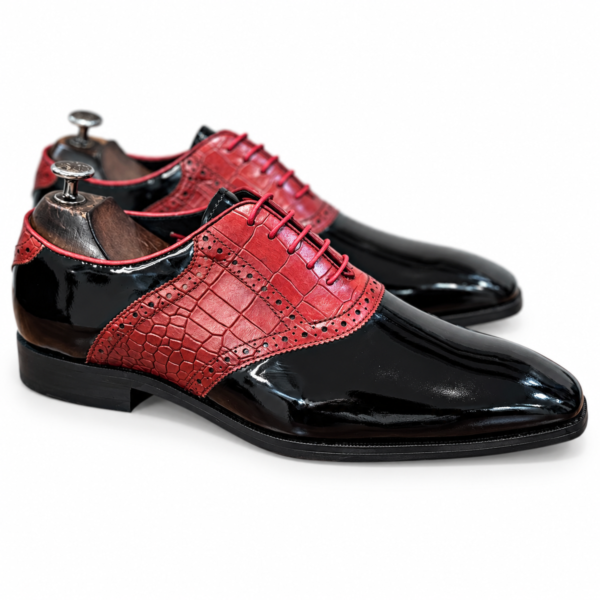 Noir Rouge Croco Oxfords