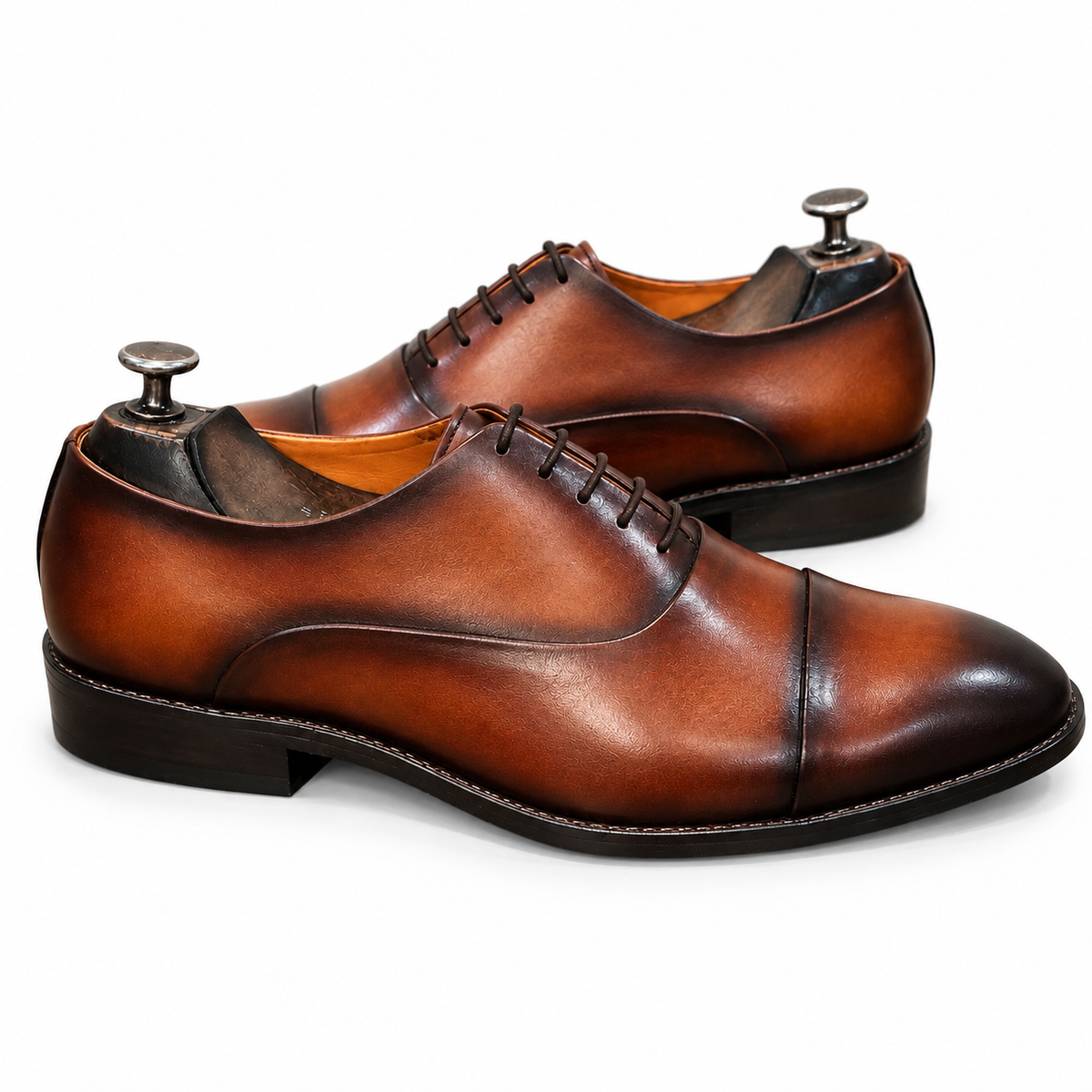 The Ashbourne Wholecut Oxford – Chestnut Patina