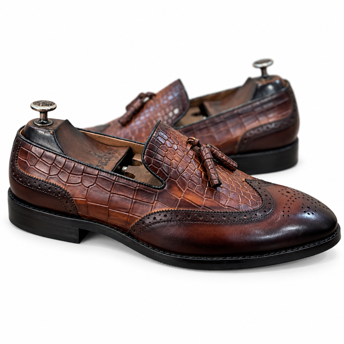 Auburn Sovereign Croco Wingtip Tassel Loafers