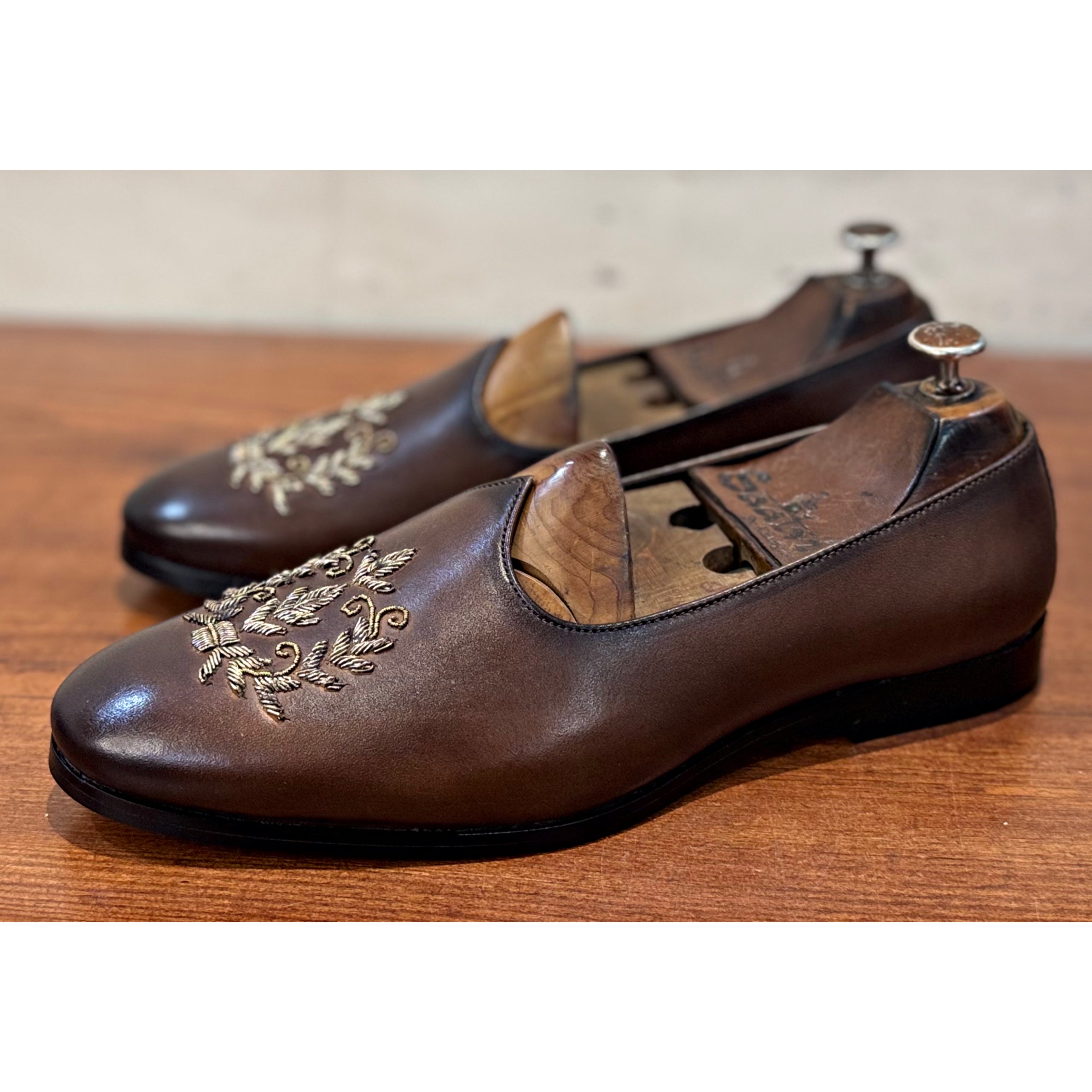 Brown Leaf Zardosi Jalsa