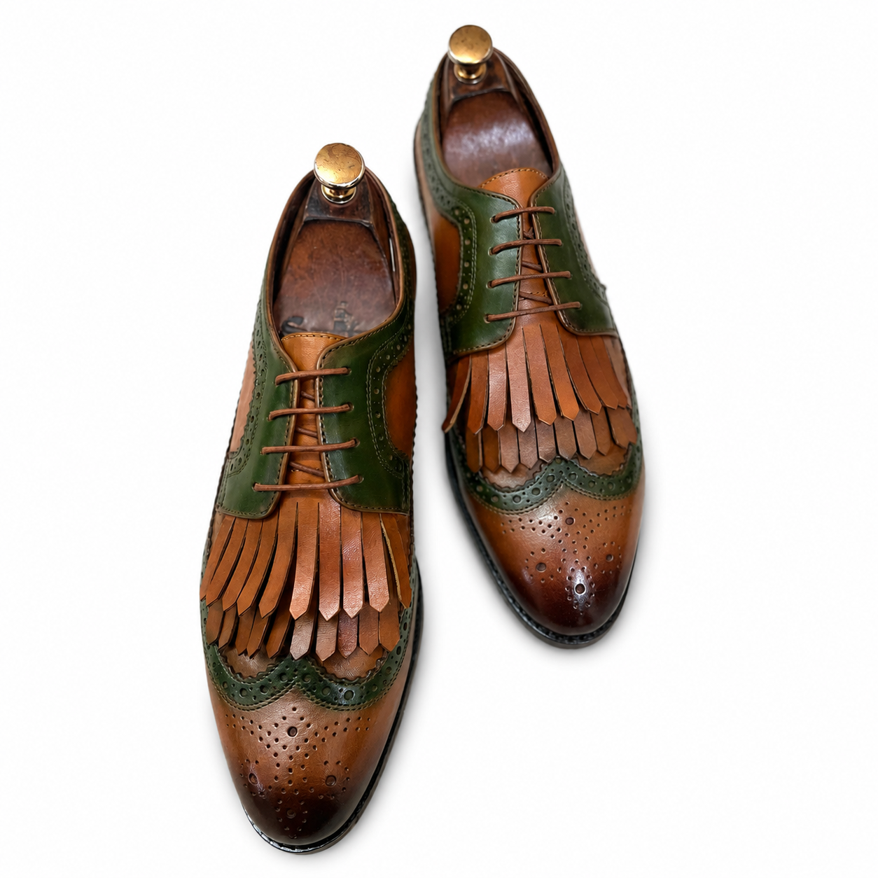 Derby With Fringe Hand Patina