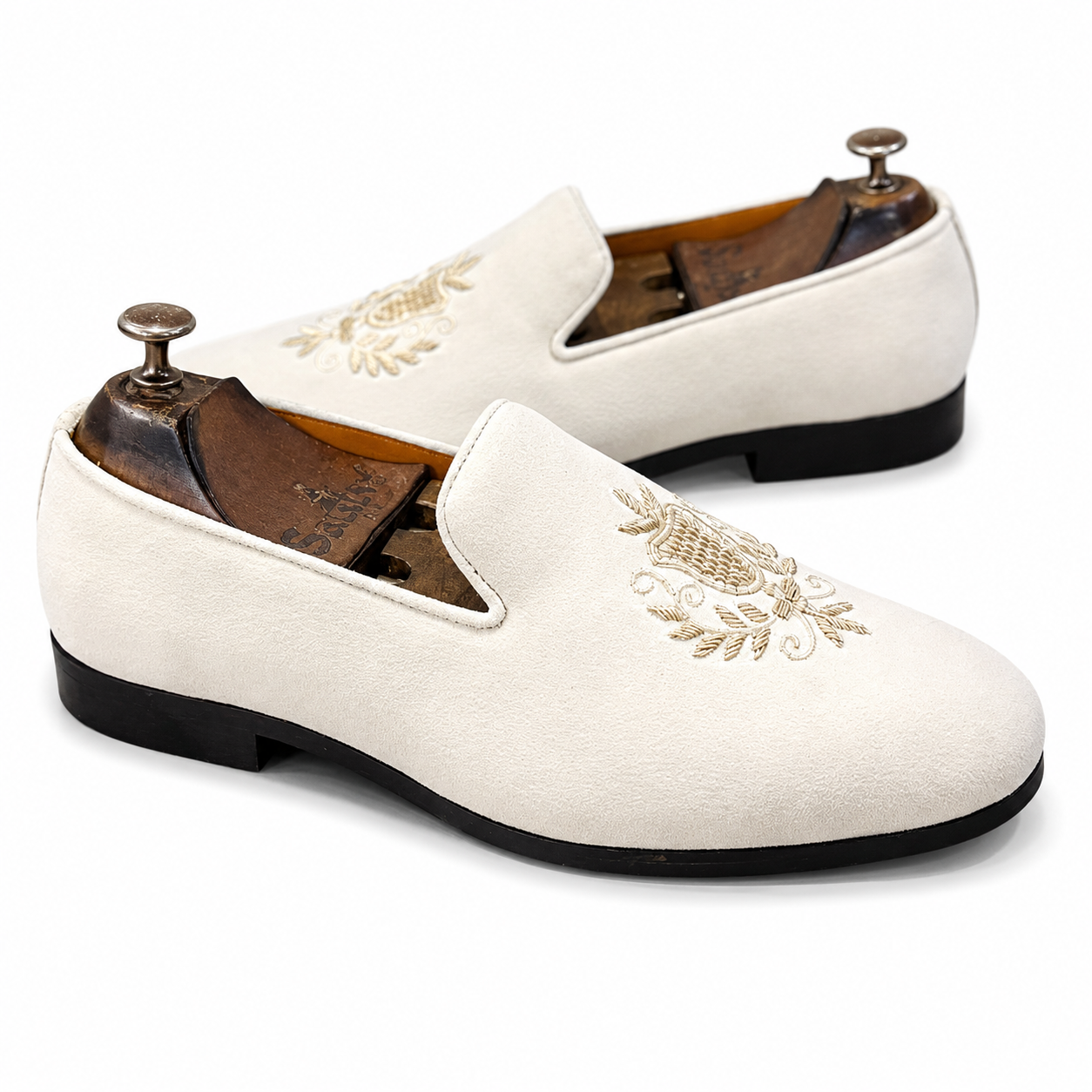 Off White Velvet Slipon With Embrodiery