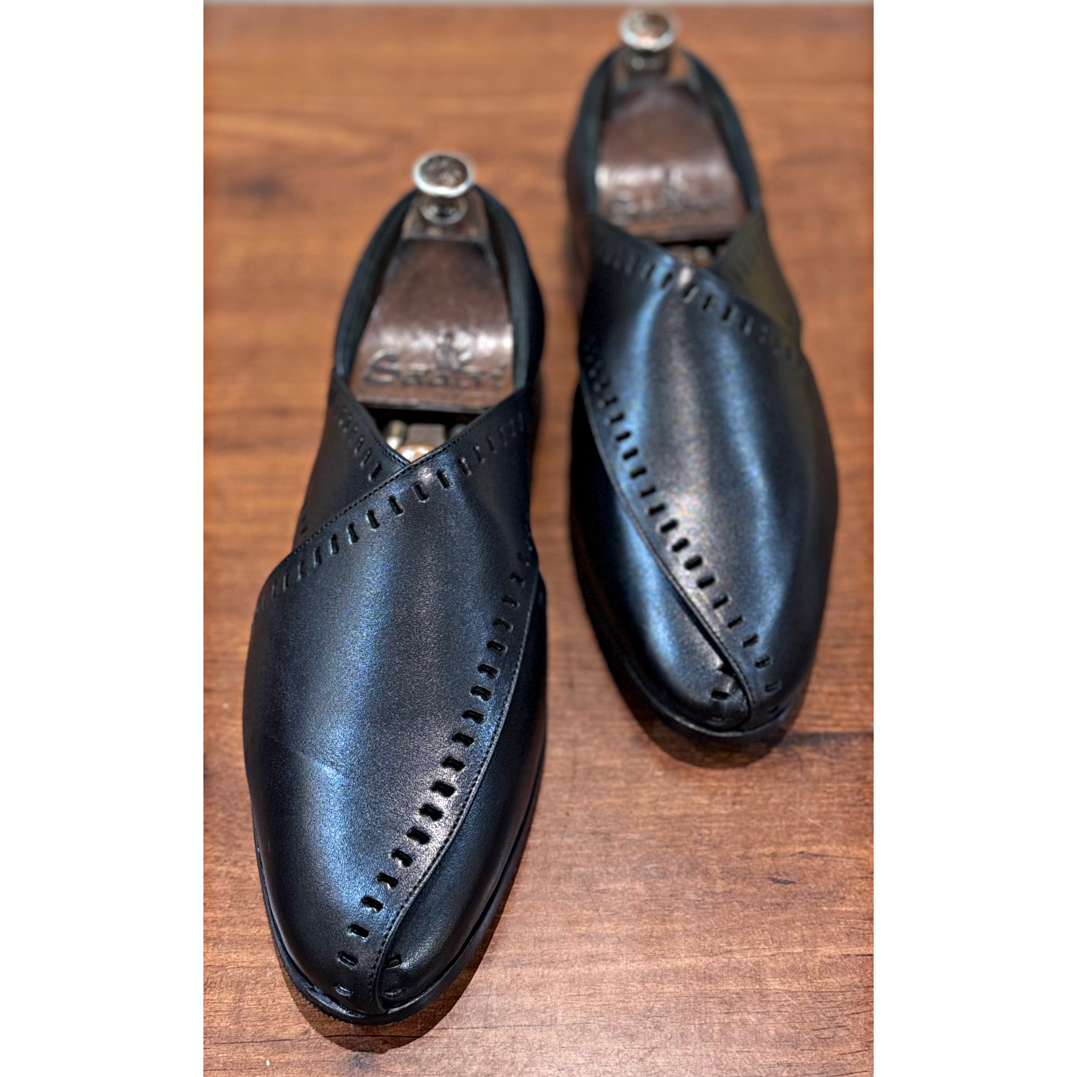 Punch Peshawari Black