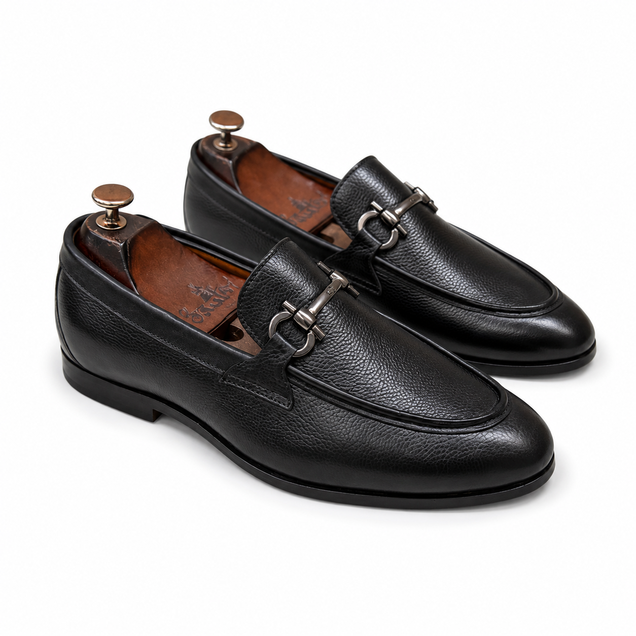 Pebble Grain Horsebit Loafers – Black