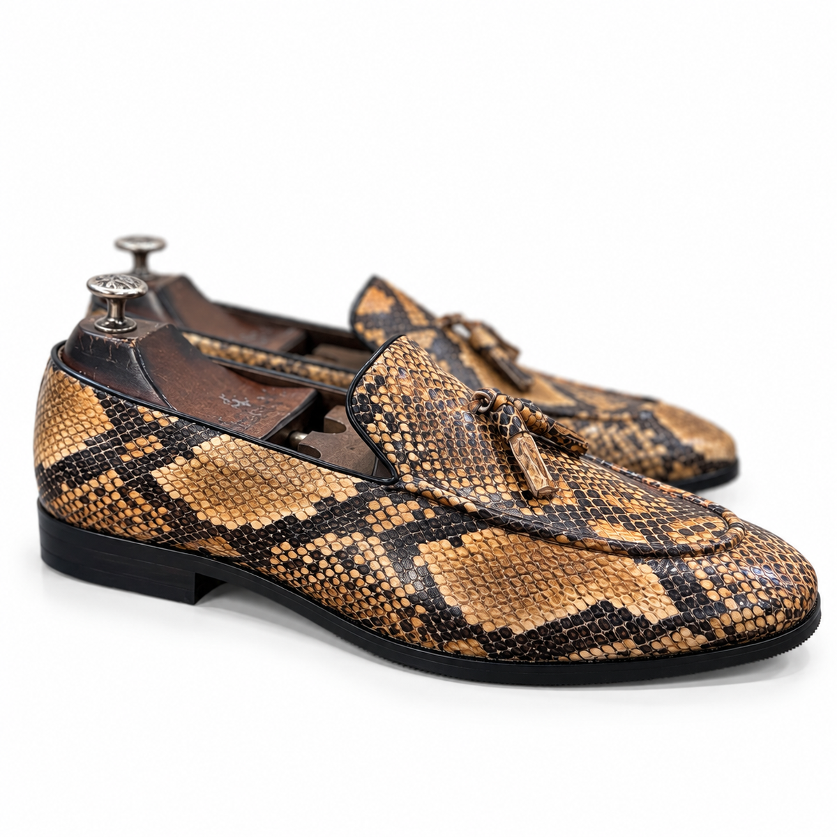 Aureum Serpent Tassel Loafers