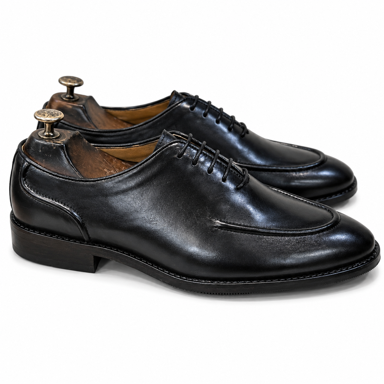 Noir Veritas Oxford