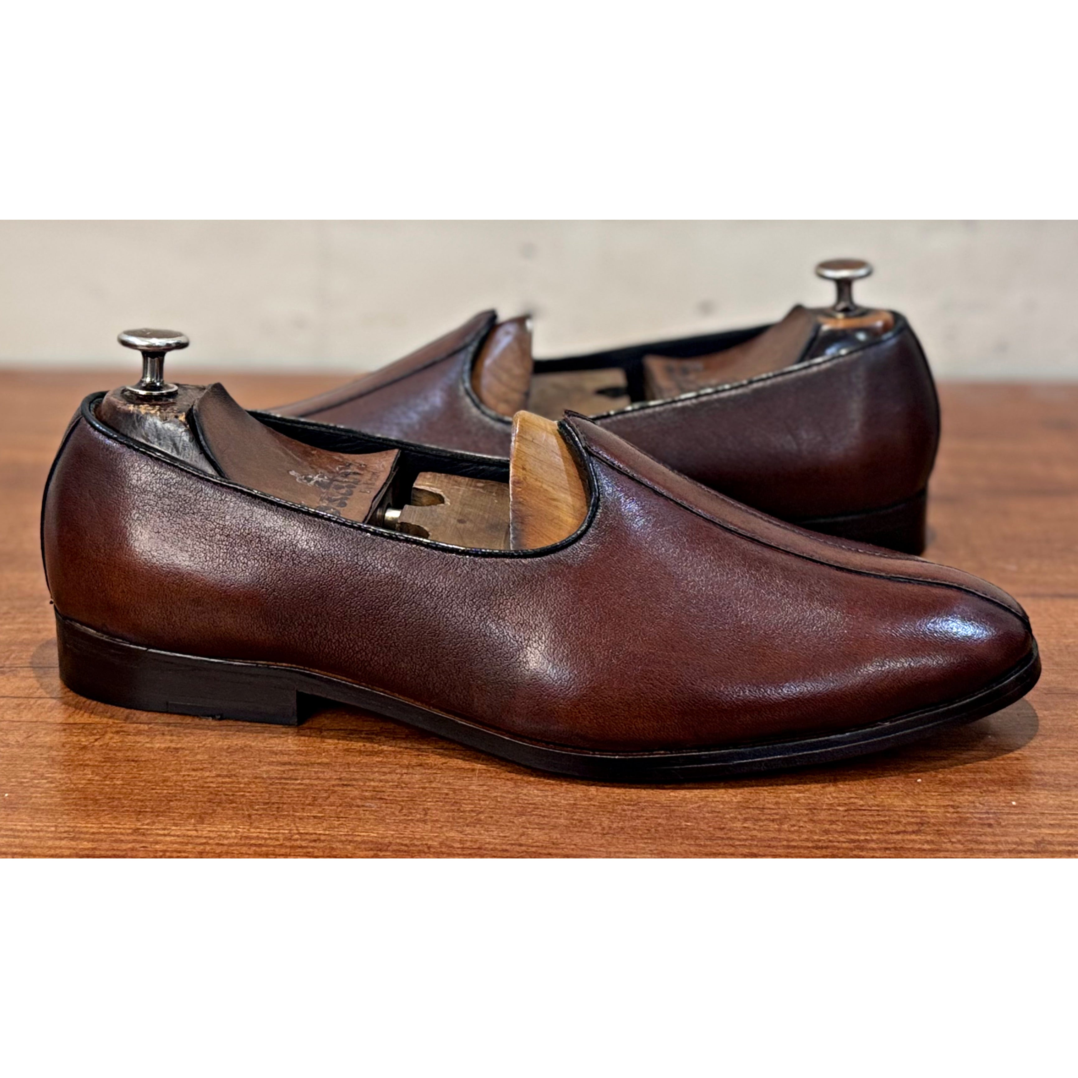 Brown Jalsa Hand Patina
