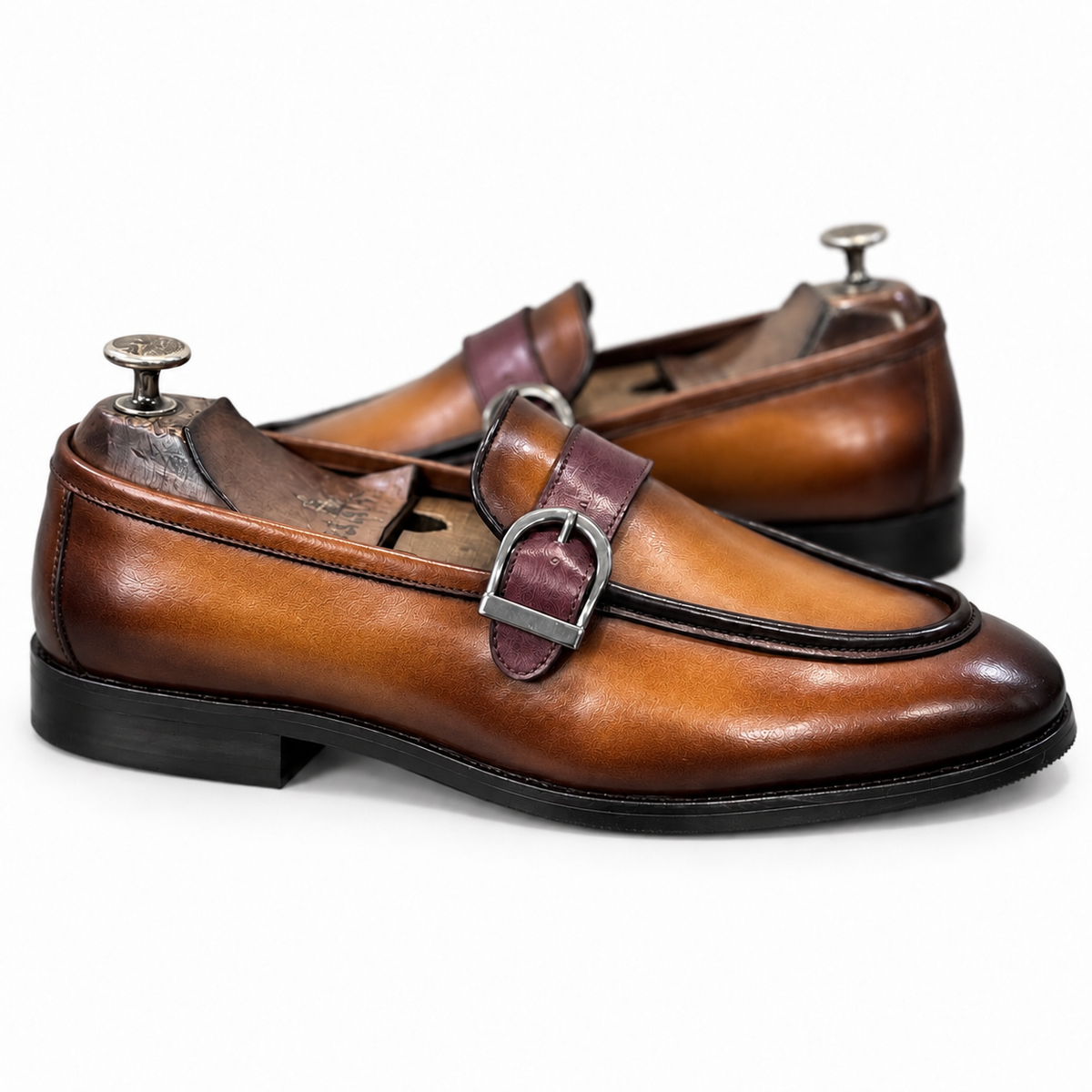 Cognac Élan Buckle Loafers