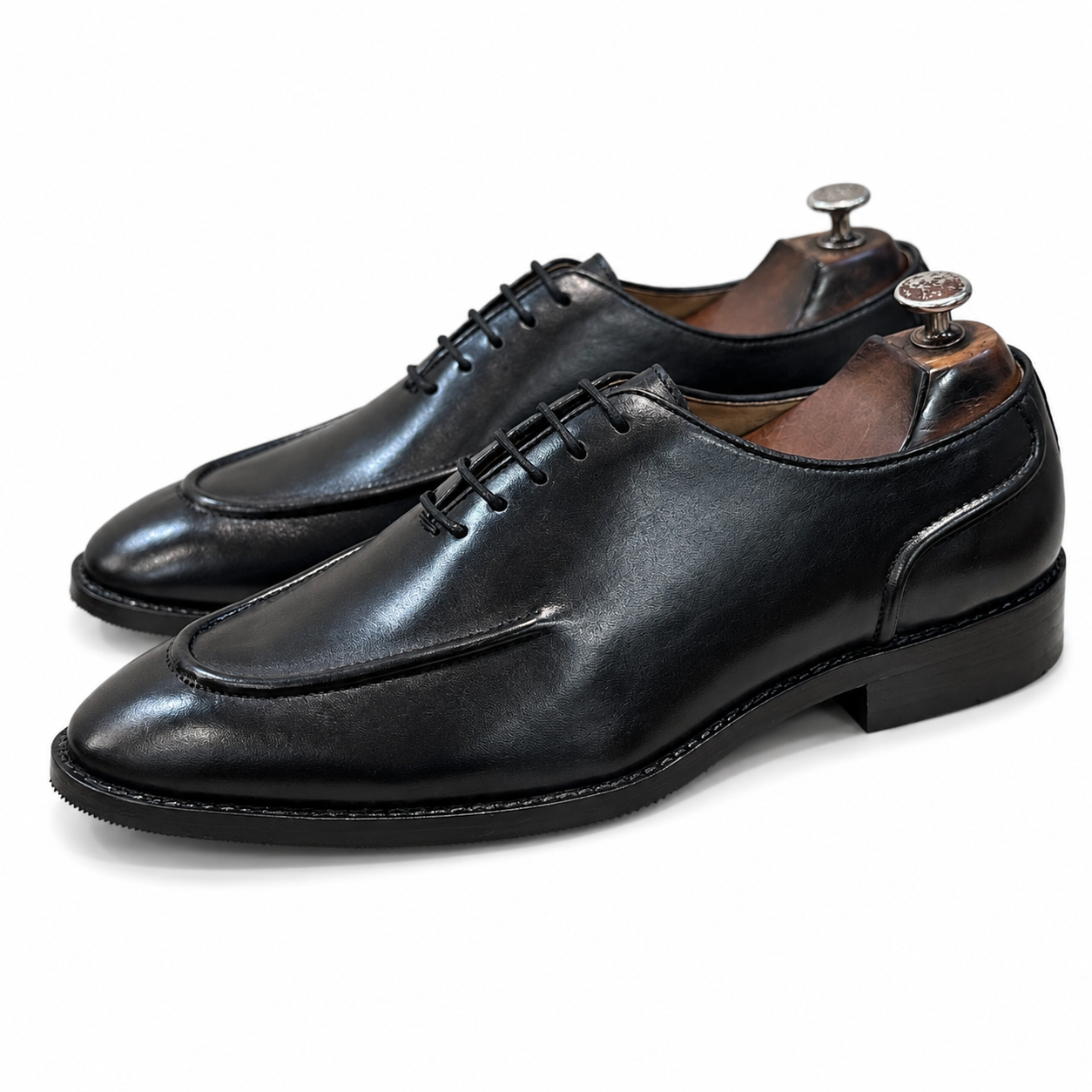 Noir Veritas Oxford