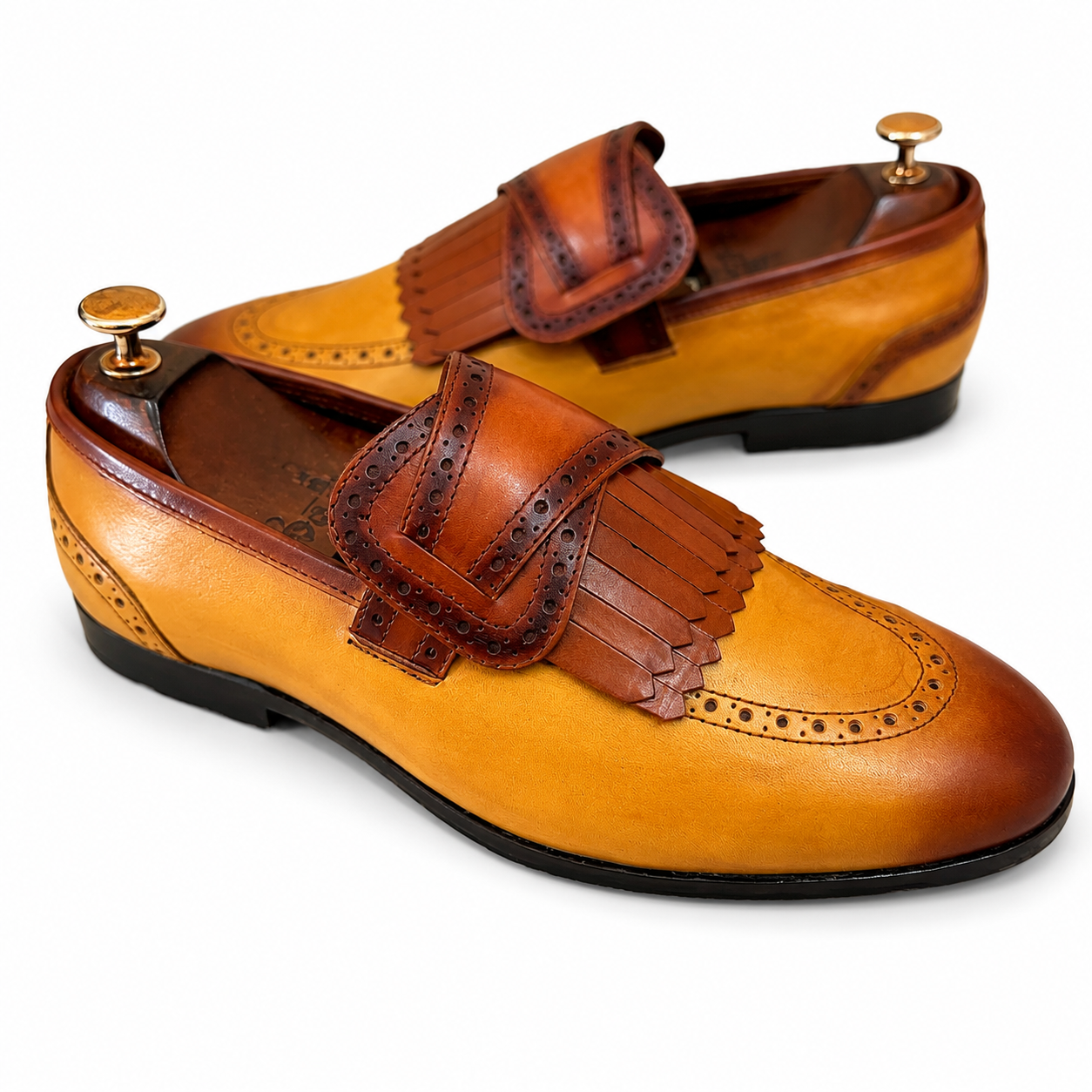 Butterfly Loafers With Fringes Tan