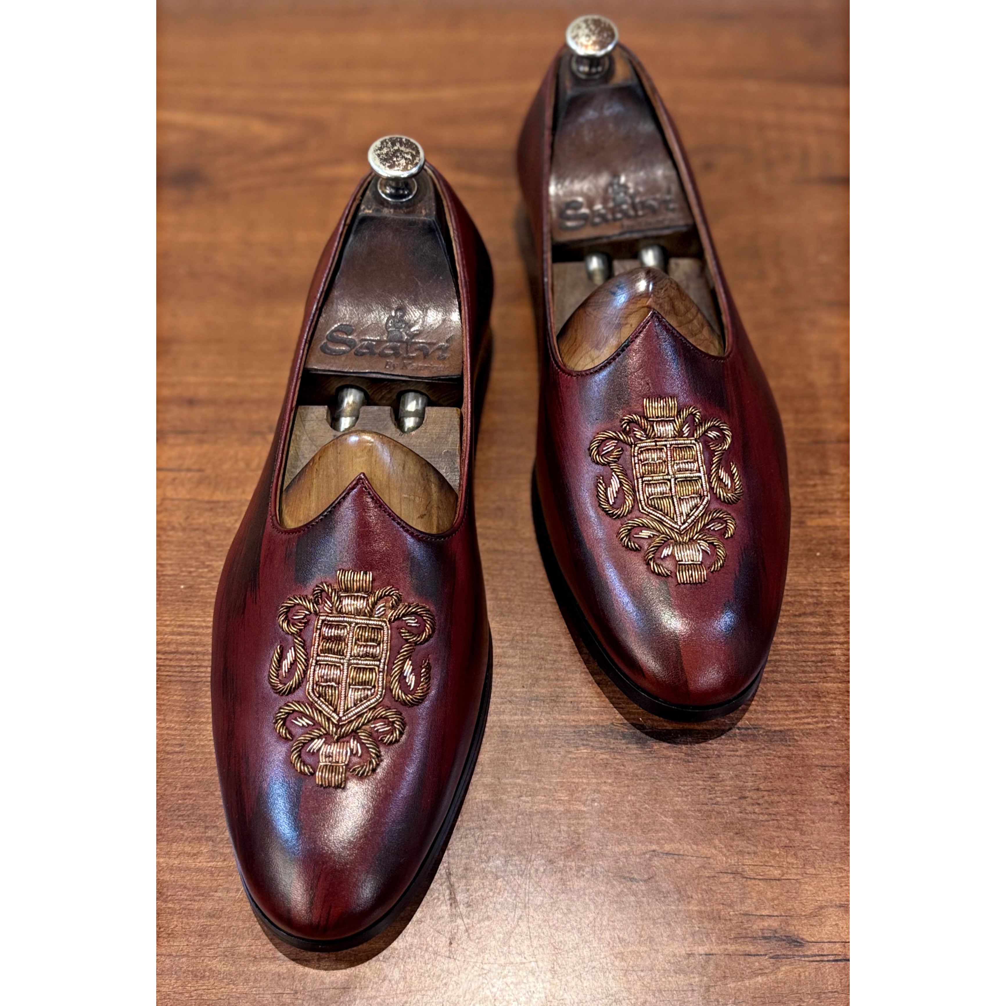 Bordo Hand Patina Jalsa Crest